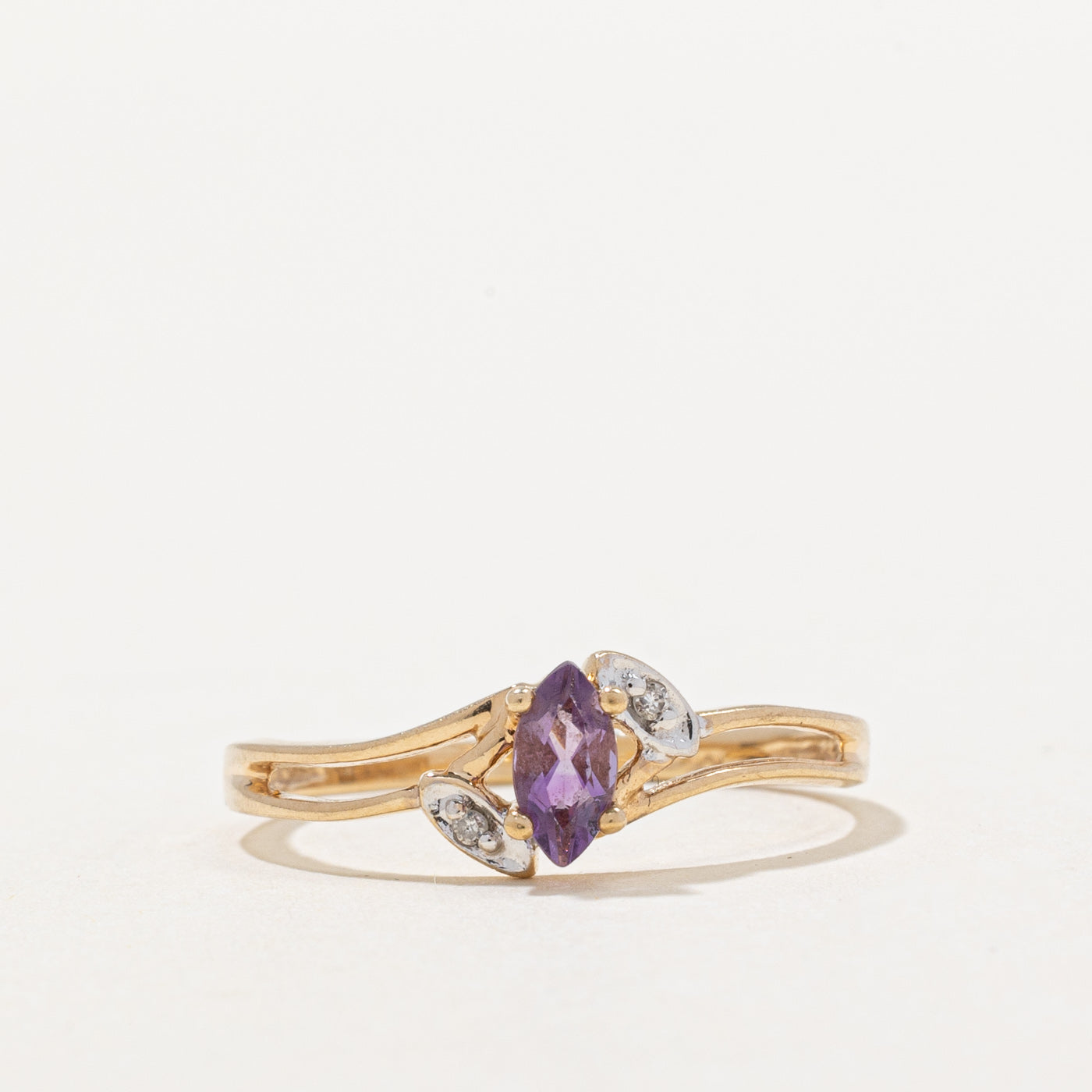 Amethyst & Diamond Ring | 0.15ct, 0.01ctw | SZ 6.75 |