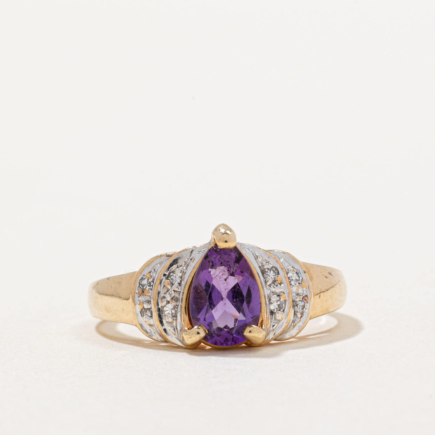 Amethyst & Diamond Ring | 0.55ct, 0.04ctw | SZ 6 |