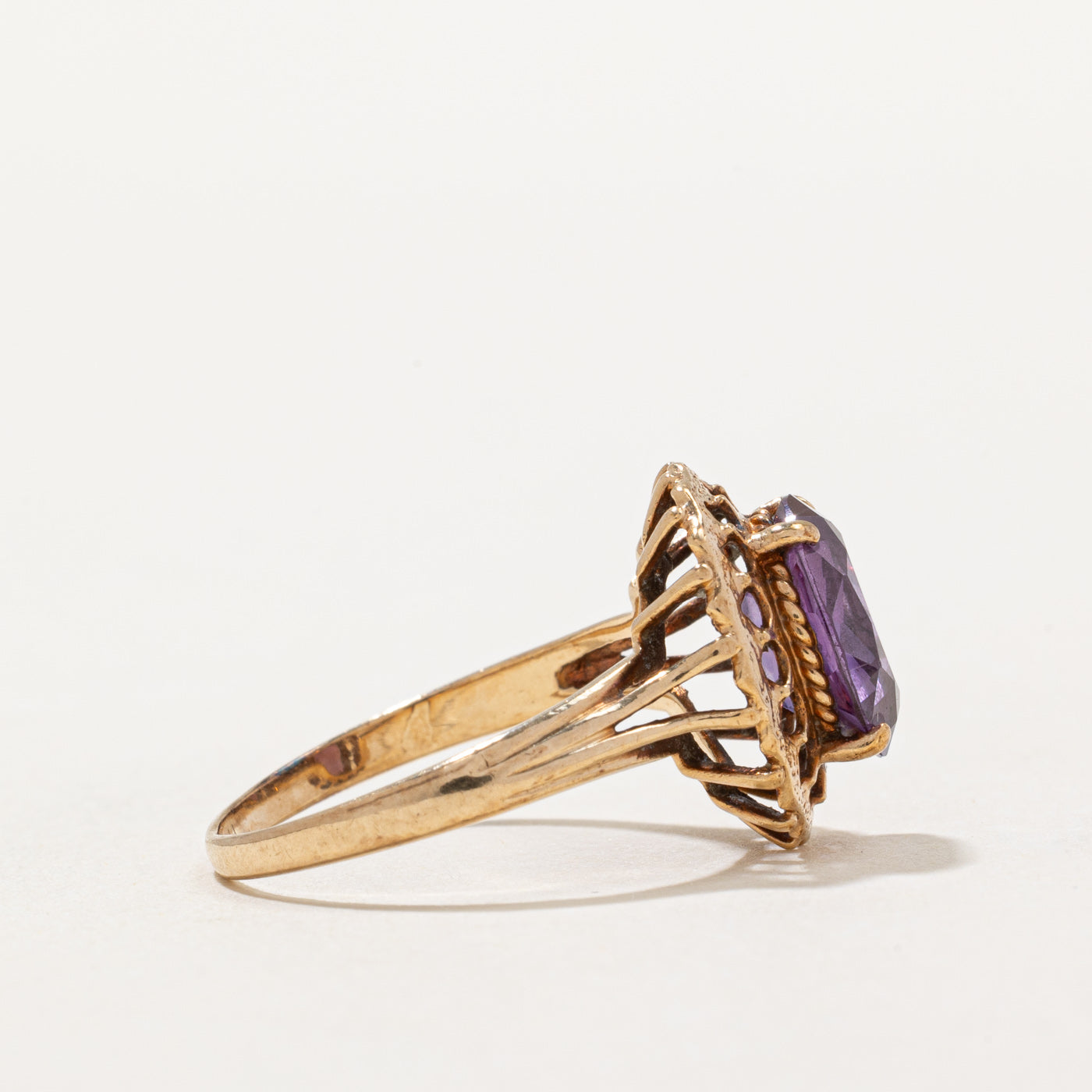 Synthetic Colour Change Sapphire Ring | 2.72ct | SZ 7 |