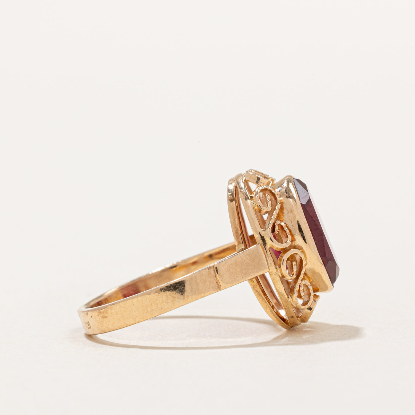 Synthetic Ruby Cocktail Ring | 3.60ct | SZ 6.25 |