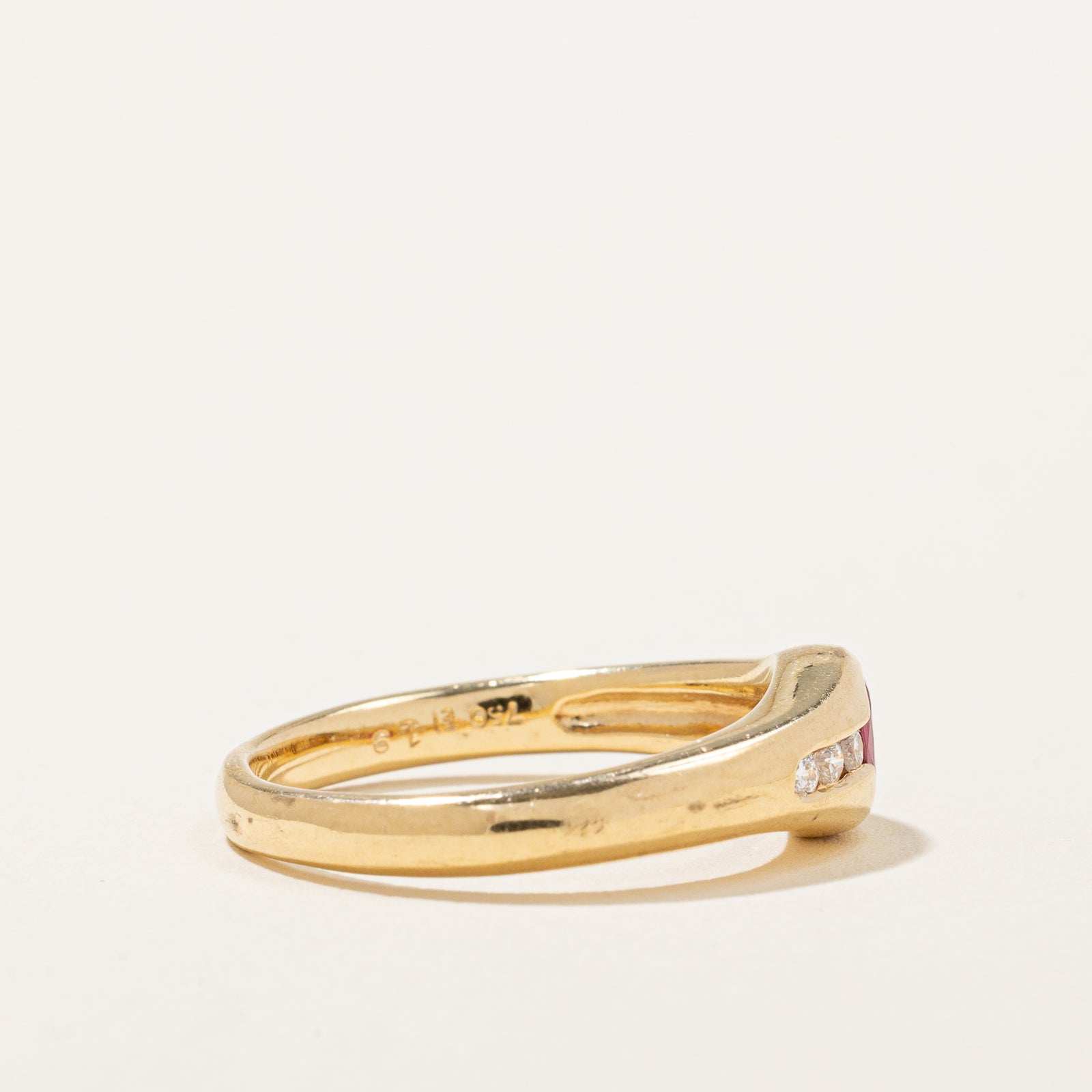 Ruby & Diamond Tapered Ring | 0.19ct, 0.10ctw | SZ 6.75 |