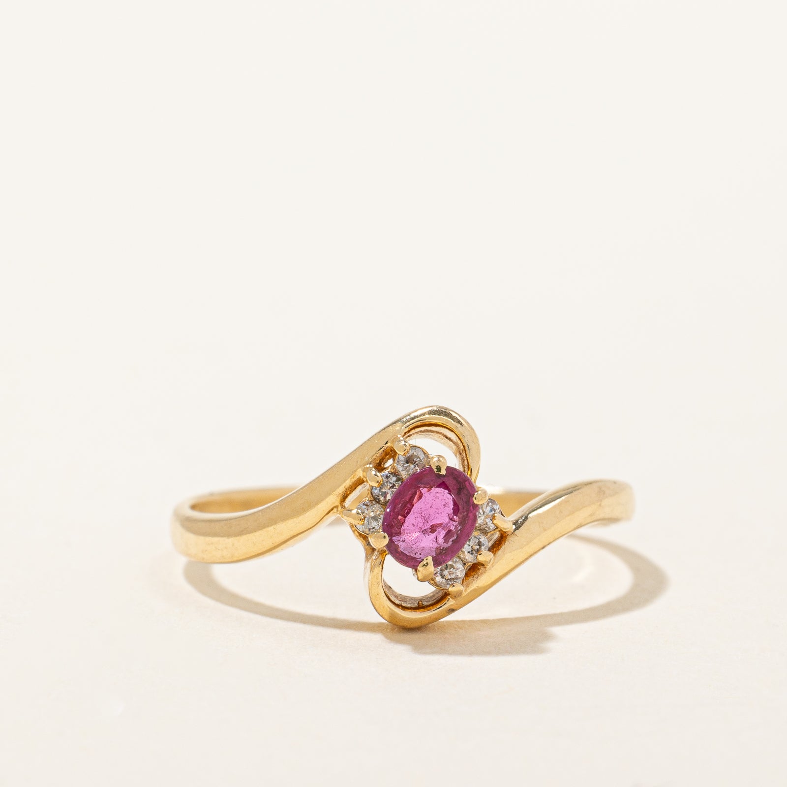 Ruby & Oval Abstract Ring | 0.21ct, 0.06ctw | SZ 6.5 |