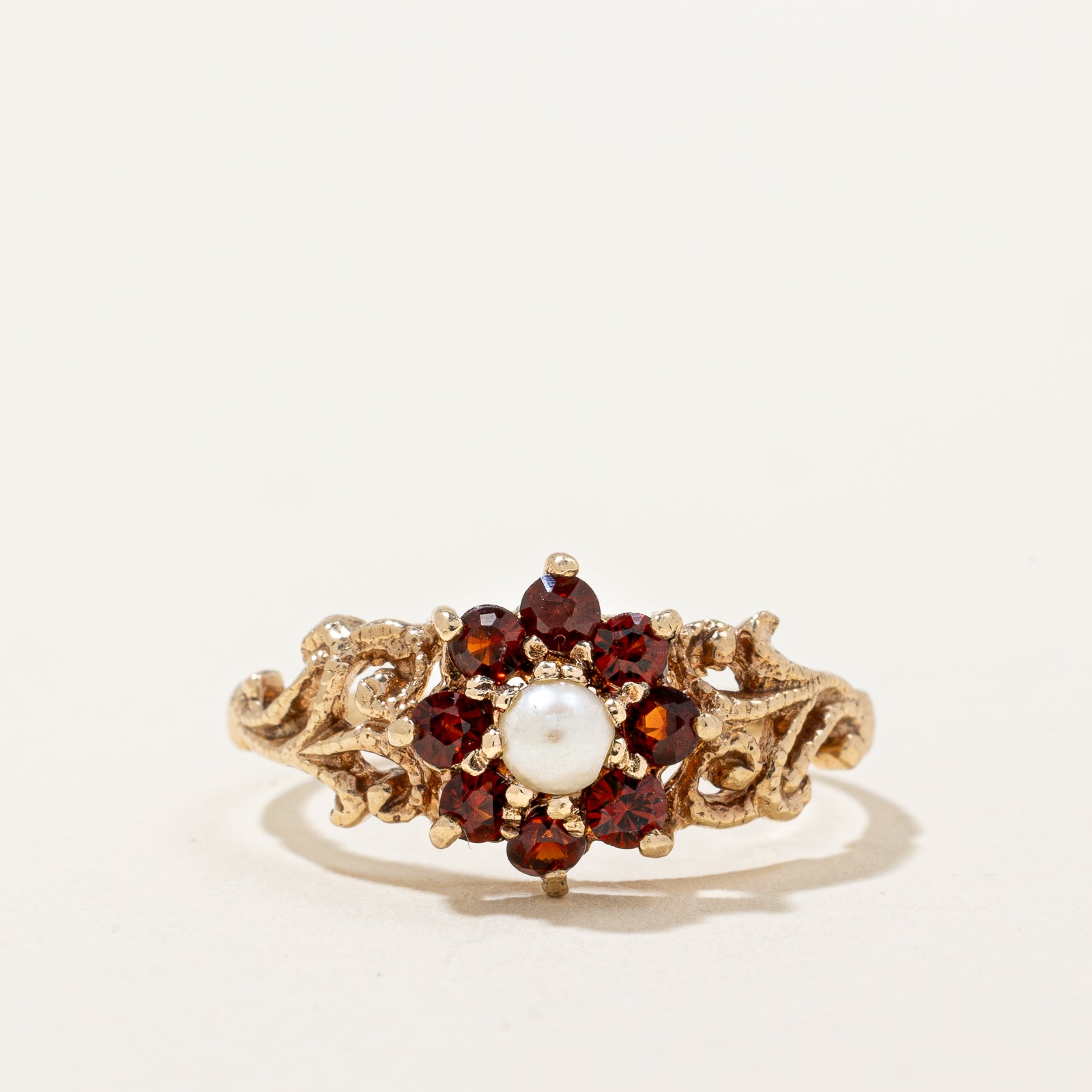 1975 Birmingham Garnet & Seed Pearl Flower Ring | 0.50ctw | SZ 7.5 |