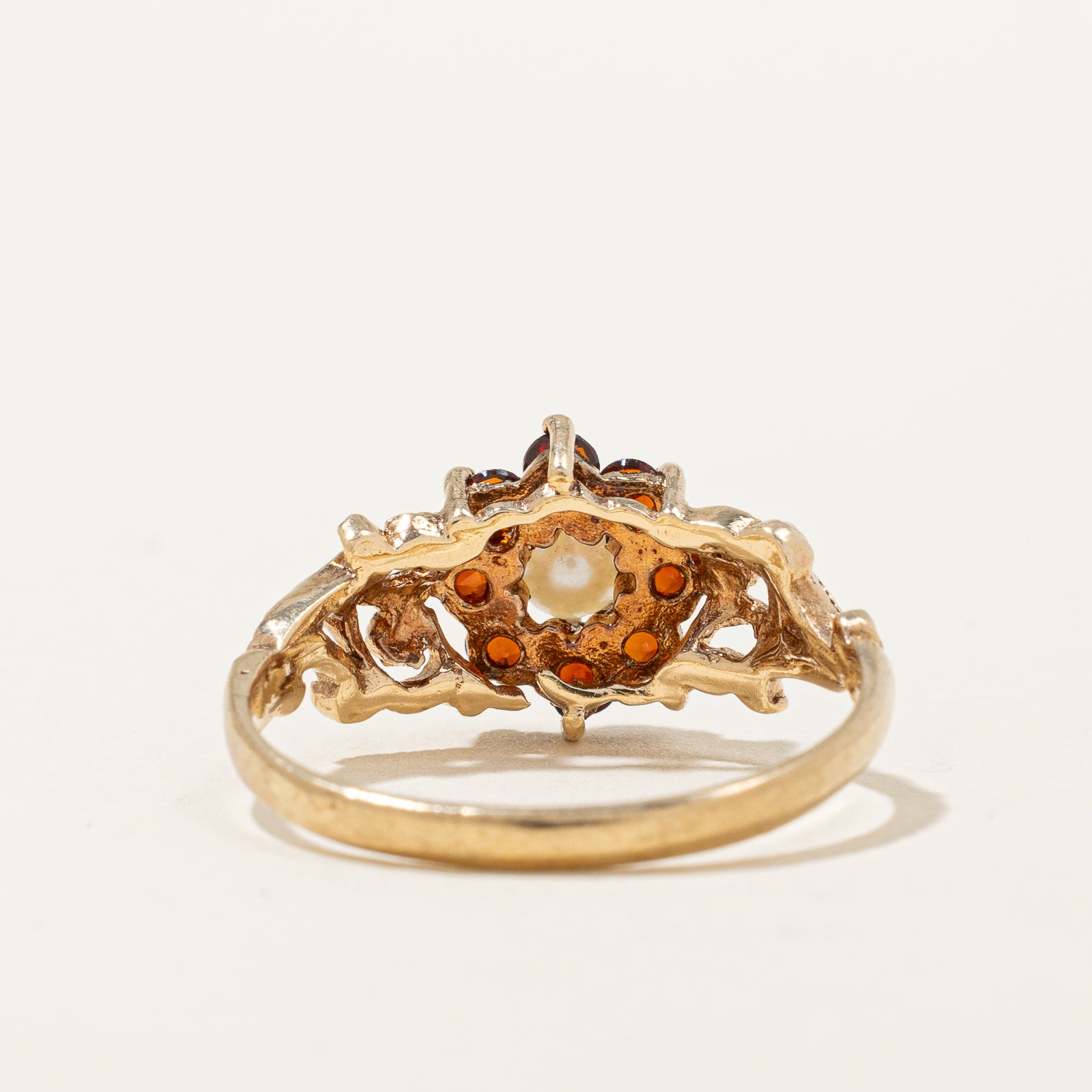 1975 Birmingham Garnet & Seed Pearl Flower Ring | 0.50ctw | SZ 7.5 |