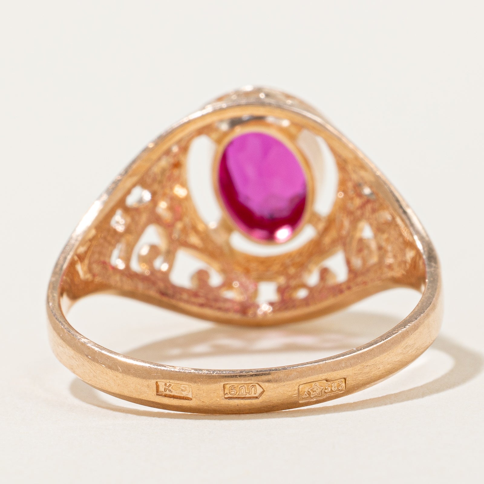 Synthetic Ruby Filigree Tapered Ring | 1.50ct | SZ 9.25 |