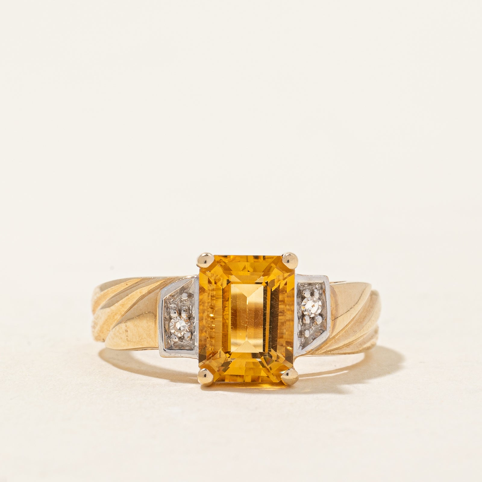 Mandarin Citrine & Diamond Ring | 1.70ct, 0.02ctw | SZ 6 |