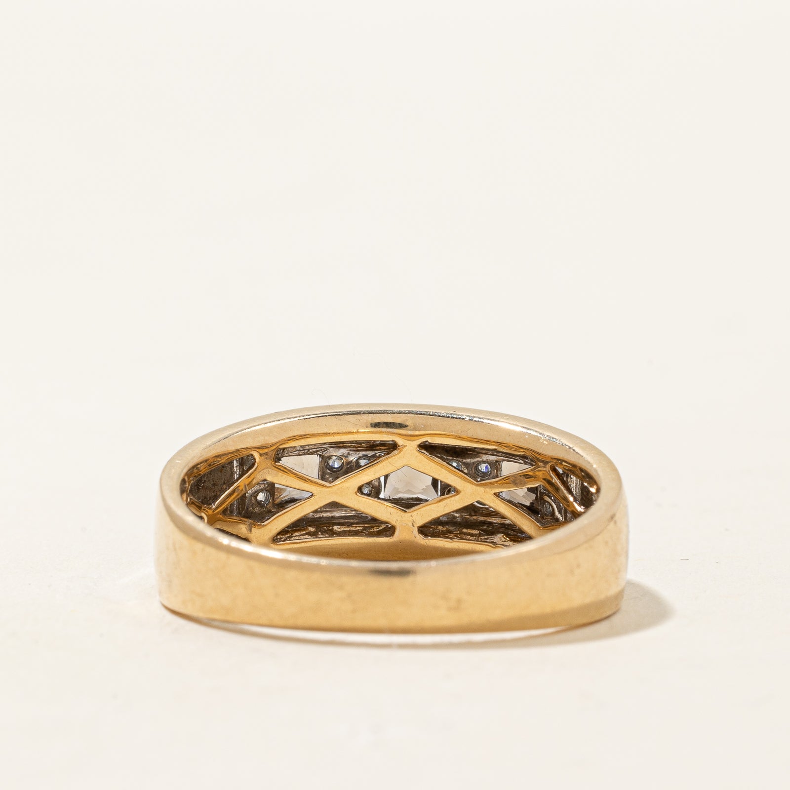 Smoky Quartz & Diamond Ring | 0.30ct, 0.18ctw | SZ 10.5 |