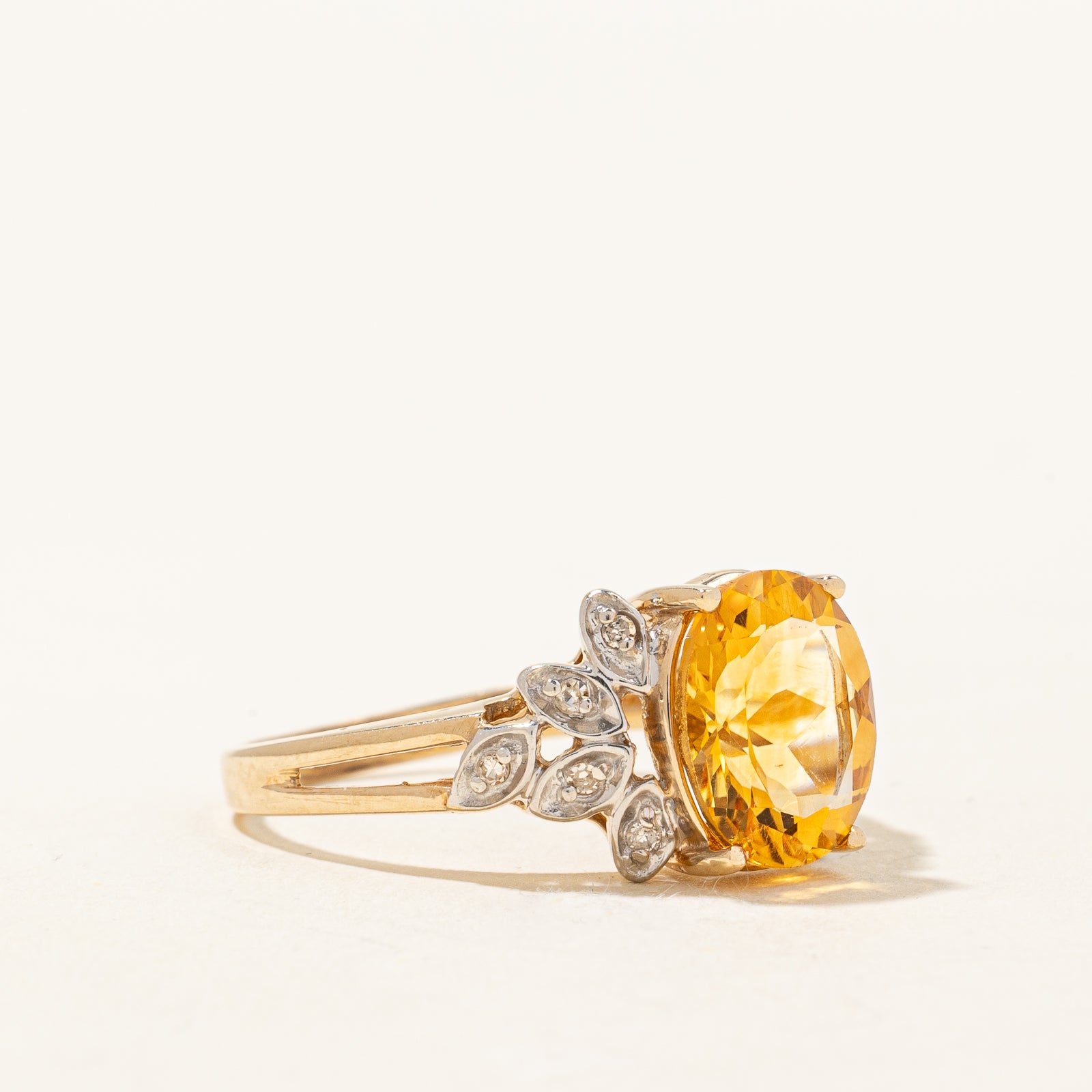 Mandarin Citrine & Diamond Ring | 2.14ct, 0.07ctw | SZ 8.75 |
