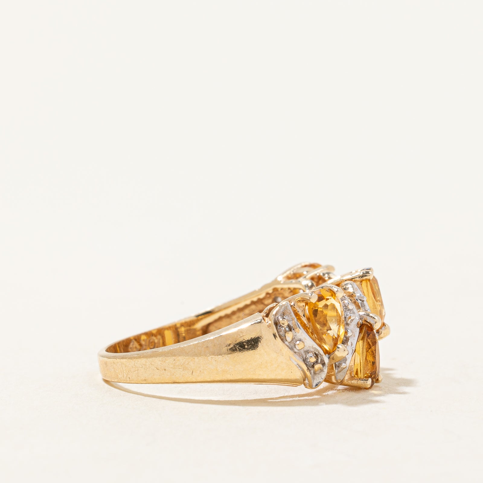 Citrine & Diamond Ring | 0.70ctw, 0.07ctw | SZ 5.75 |