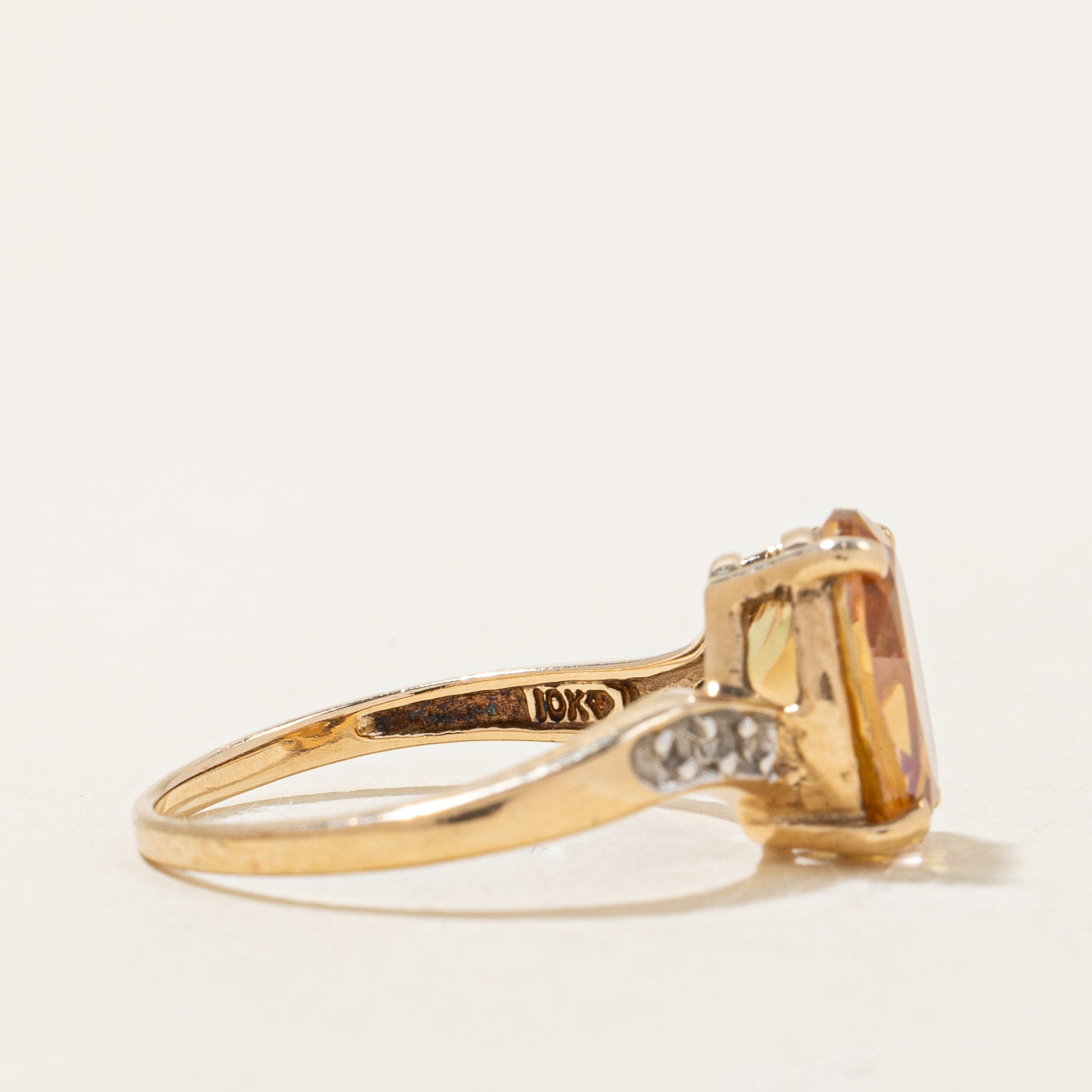 Bague Mystic Topaz & Diamond Bypass | 3,00 ct, 0,03 ct au total | Taille 6,5 |