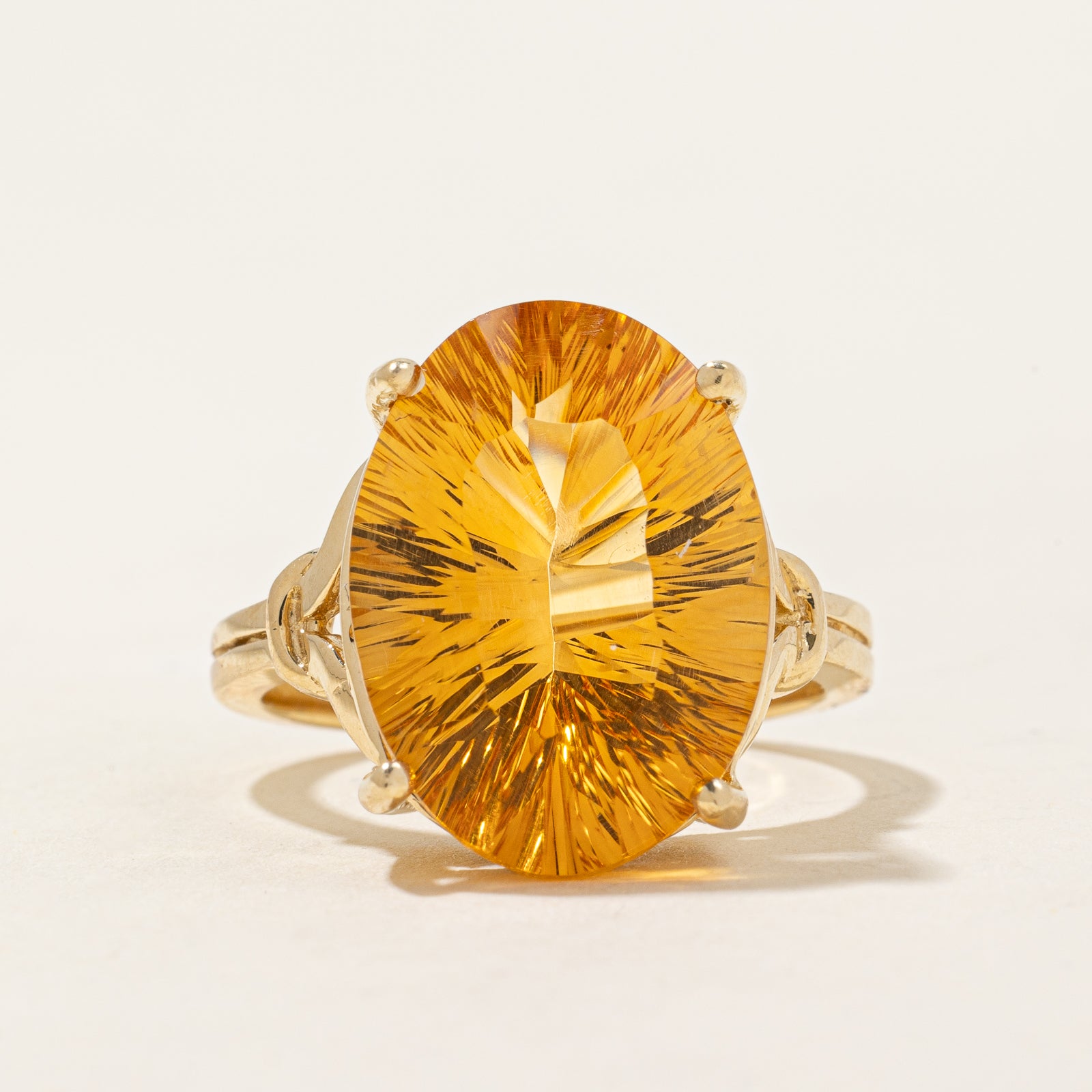 Bague cocktail en citrine | 12,00 ct | Taille 8 |