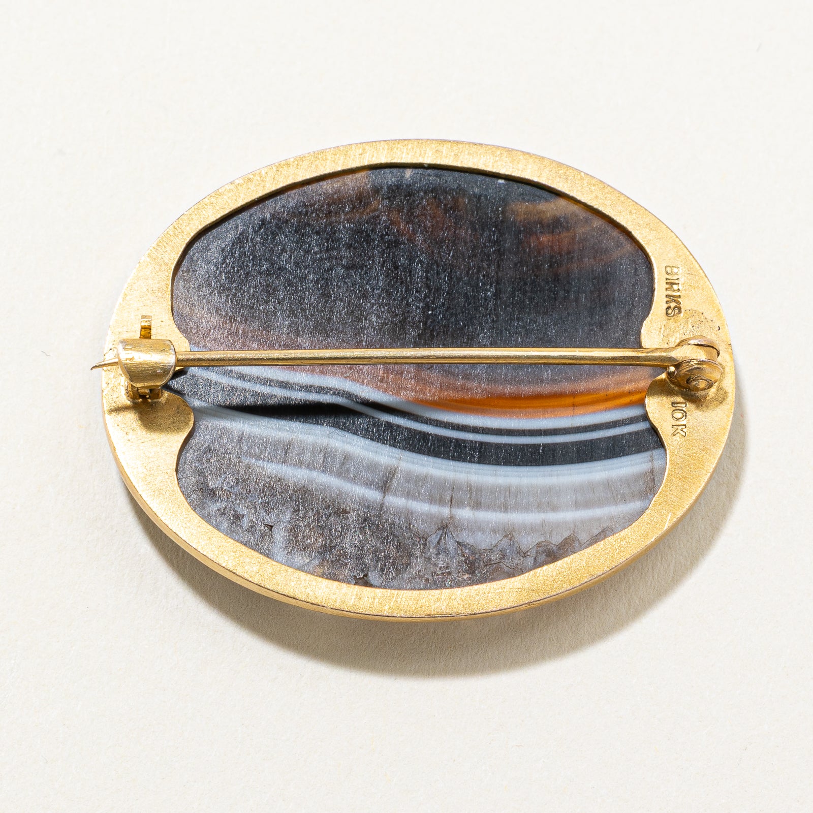 Birks Oval Cabochon Agate Brooch | 17.00ct