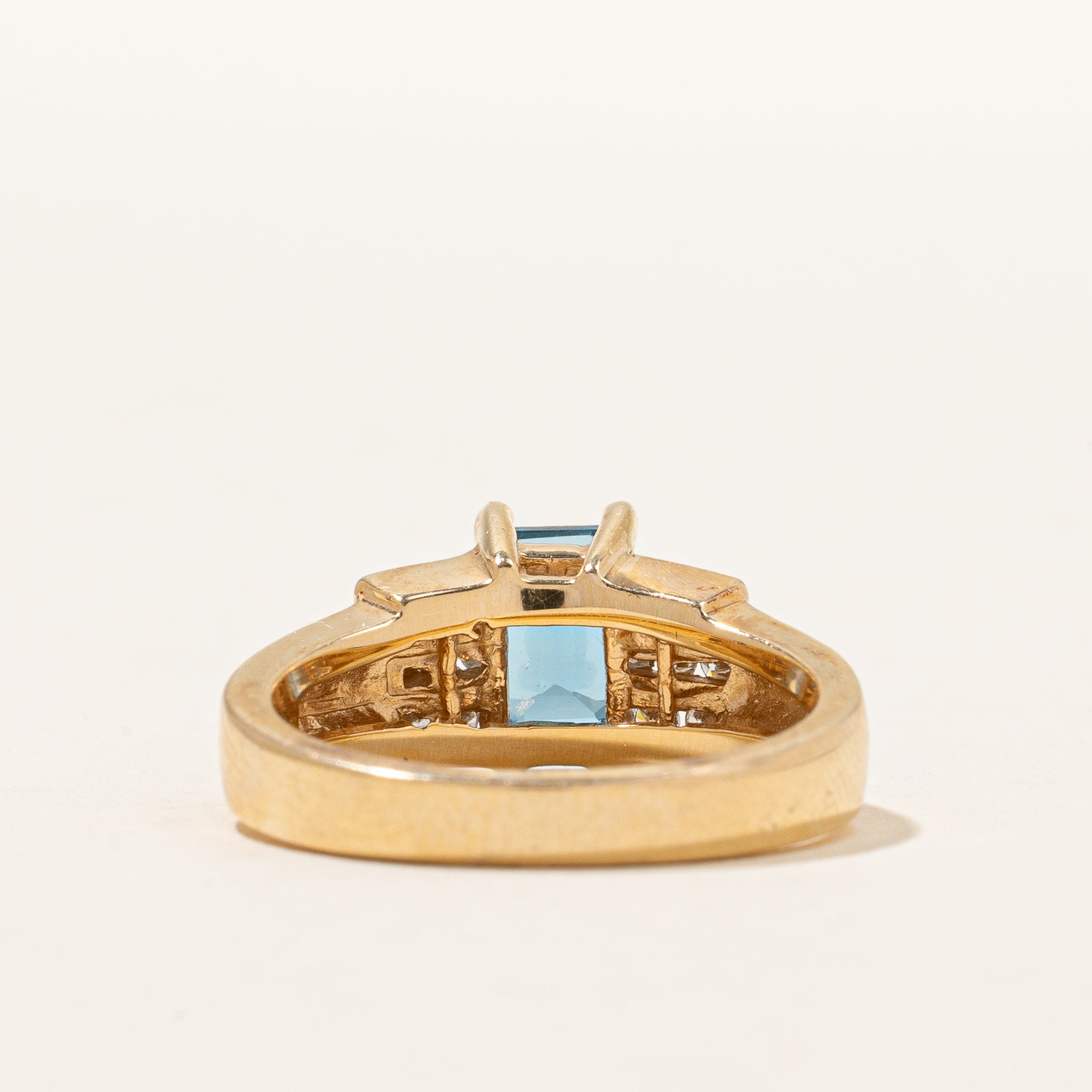 Blue Topaz & Diamond Ring | 1.10ct, 0.14ctw | SZ 6.5 |