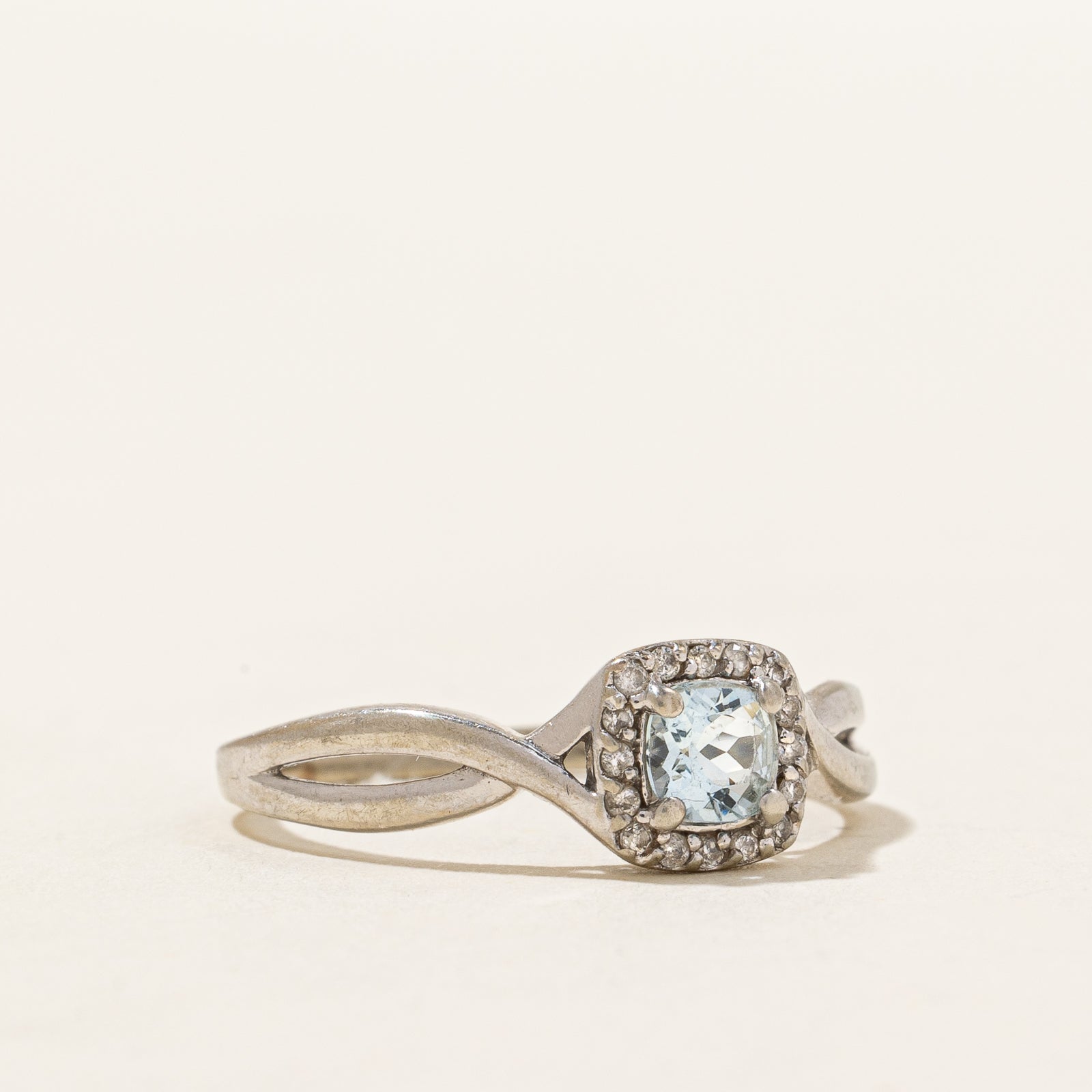 Aquamarine & Diamond Halo Ring | 0.30ct, 0.06ctw | SZ 6.5 |