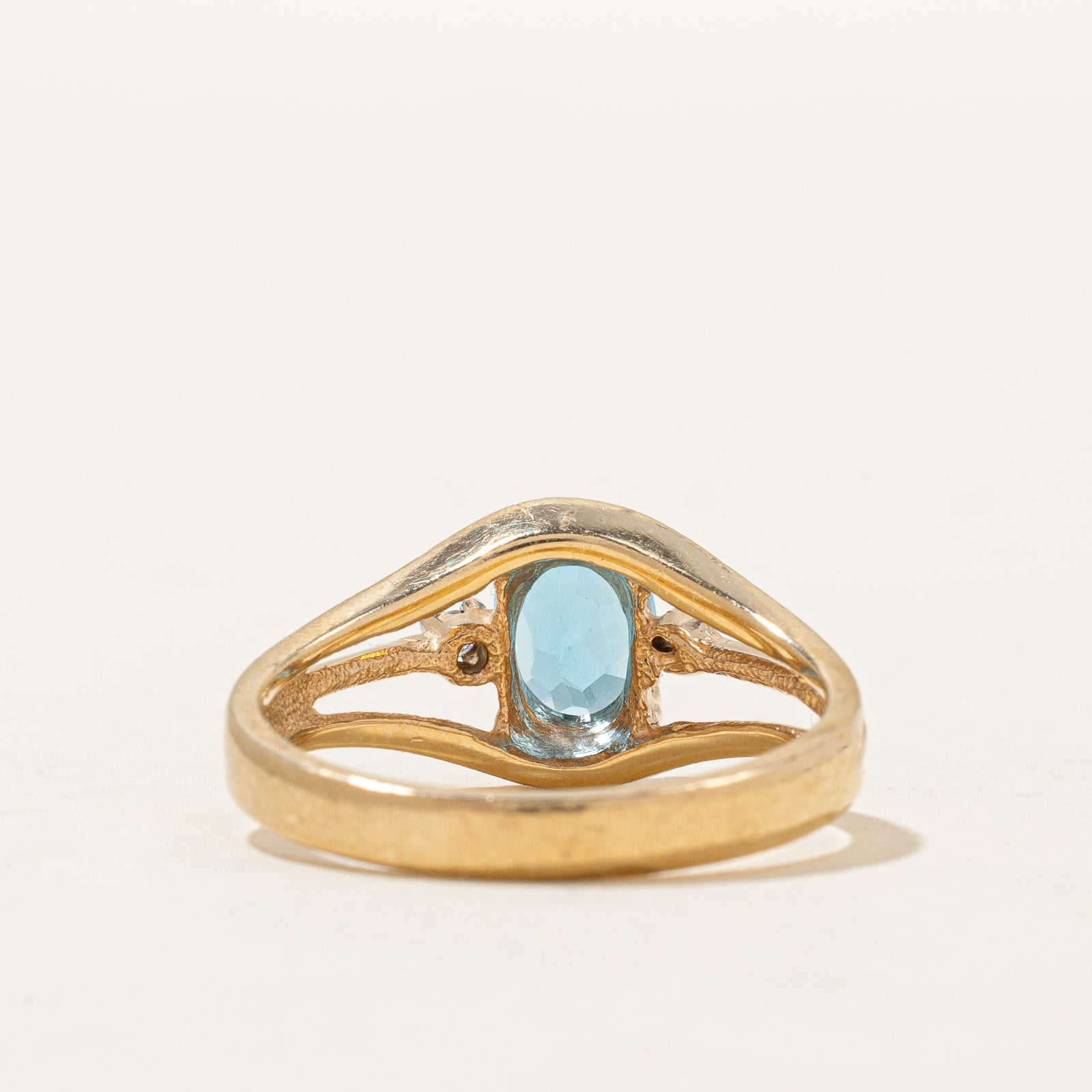 Blue Topaz & Diamond Ring | 0.95ct, 0.03ctw | SZ 6.75 |