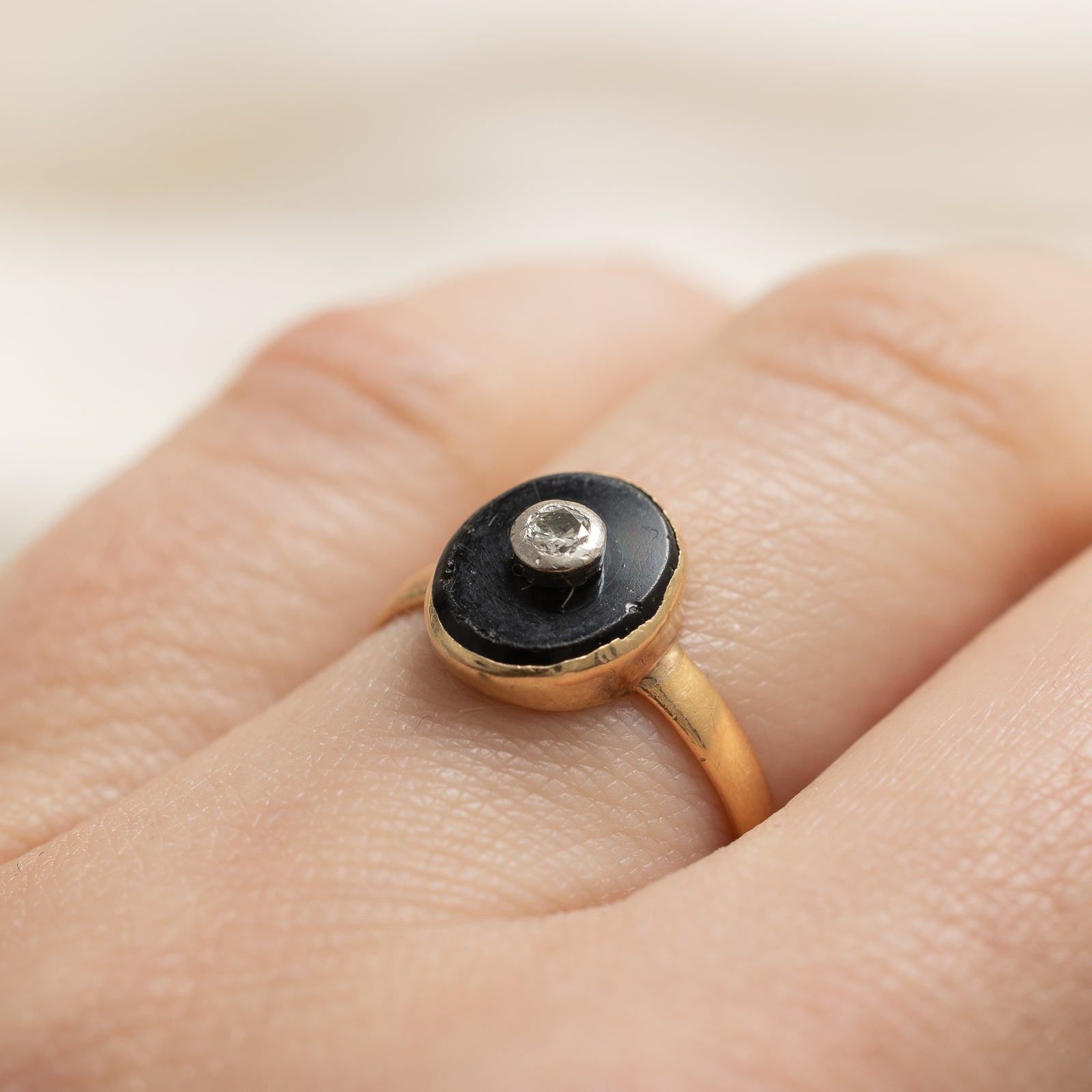 Oval Cut Onyx & Diamond Ring | 1.40ct | 0.05ct | SZ 5.75