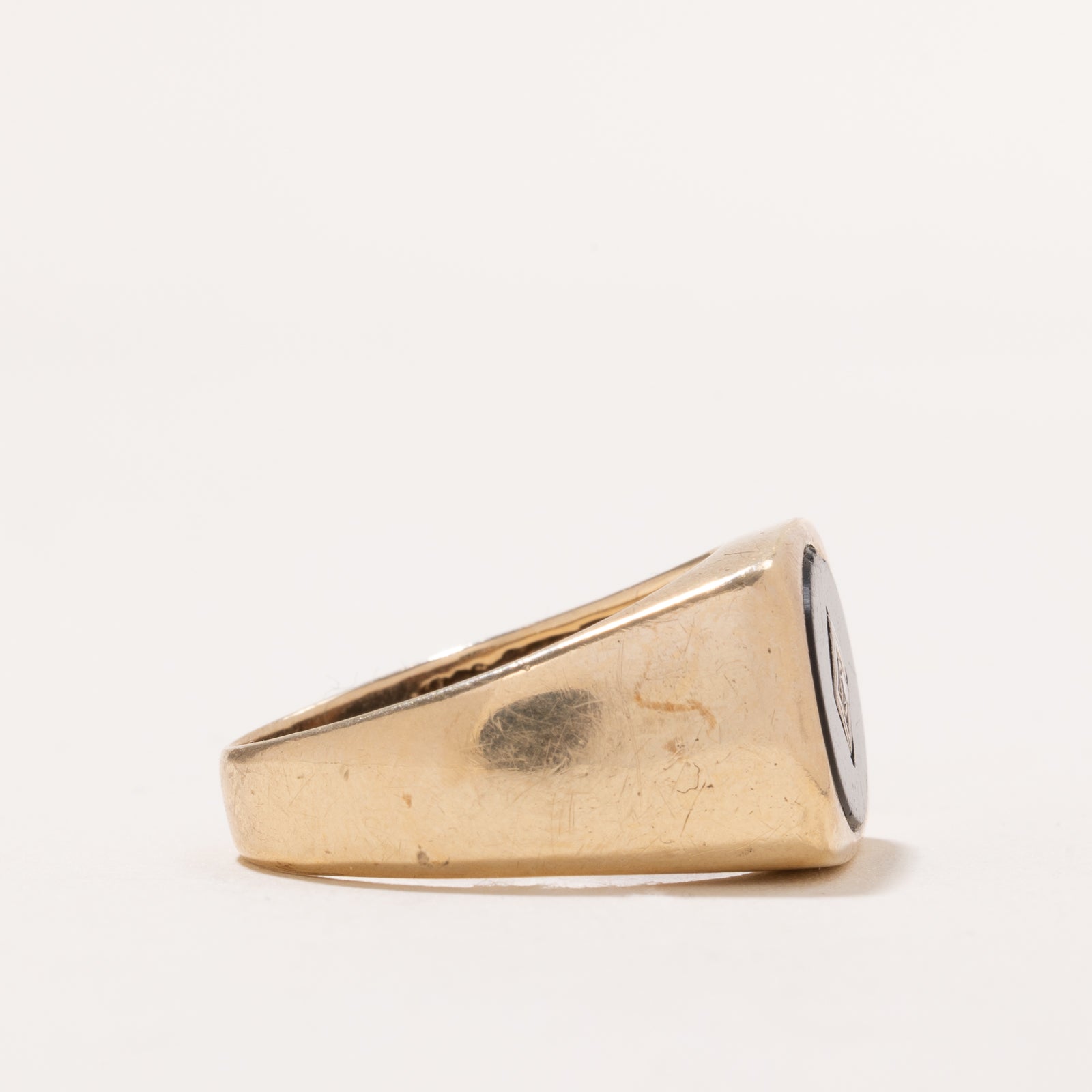 Oval Onyx & Diamond Signet Ring | 2.80ct | 0.02ct | SZ 10.5