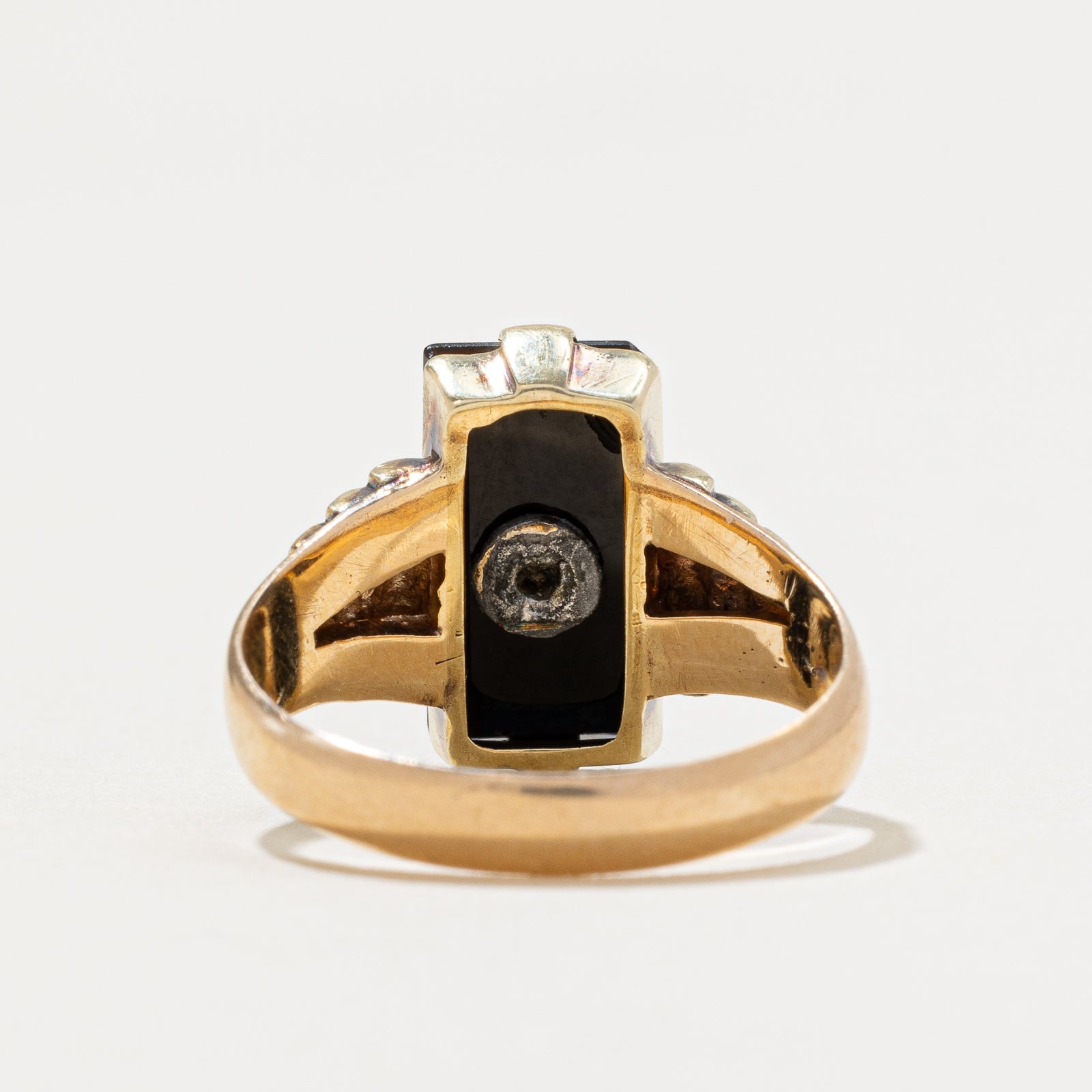 Onyx & Diamond Textured Ring | 2.50ct | 0.01ct | SZ 4.5