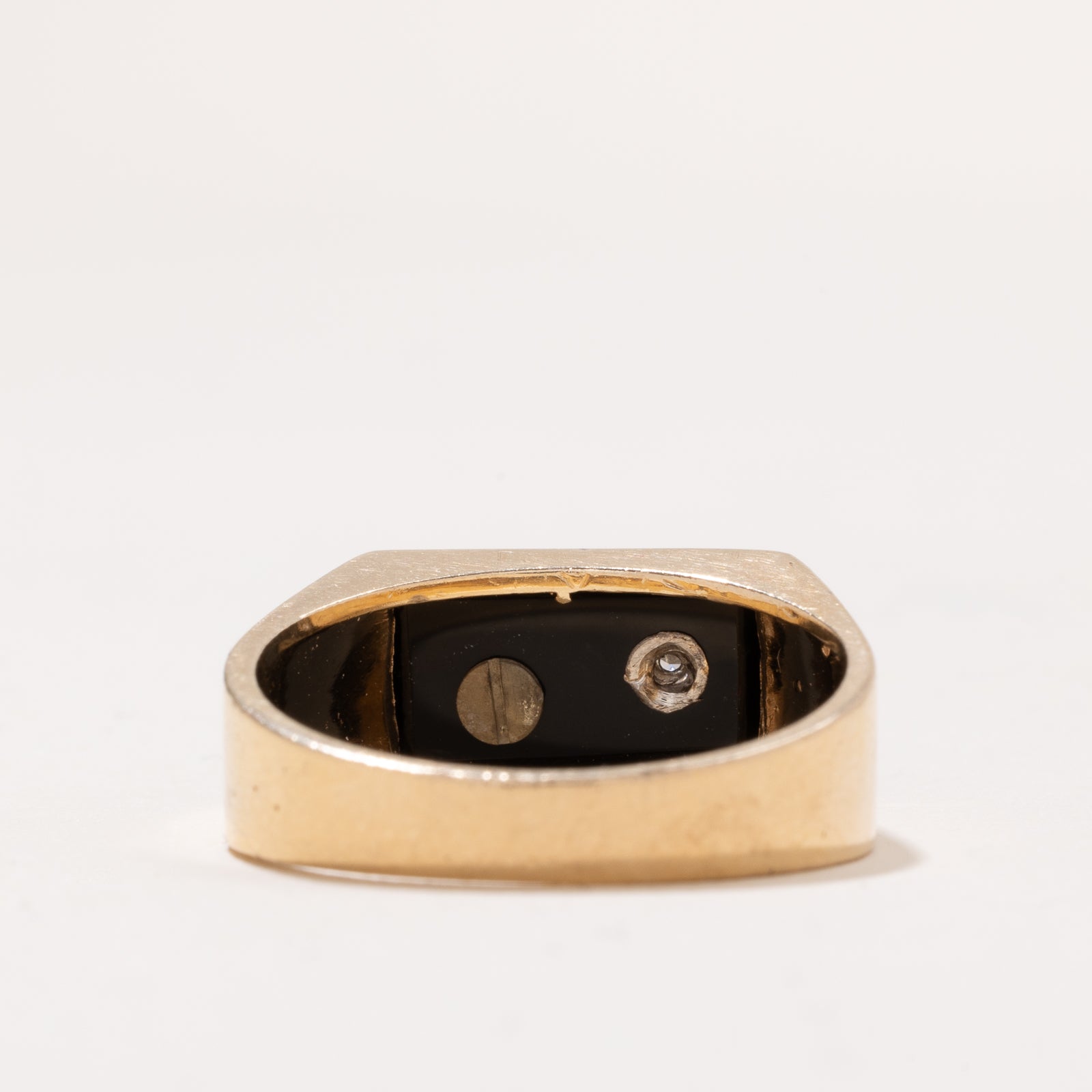 Onyx & Diamond 'P' Initial Signet Ring | 3.30ct | 0.01ct | SZ 11.75