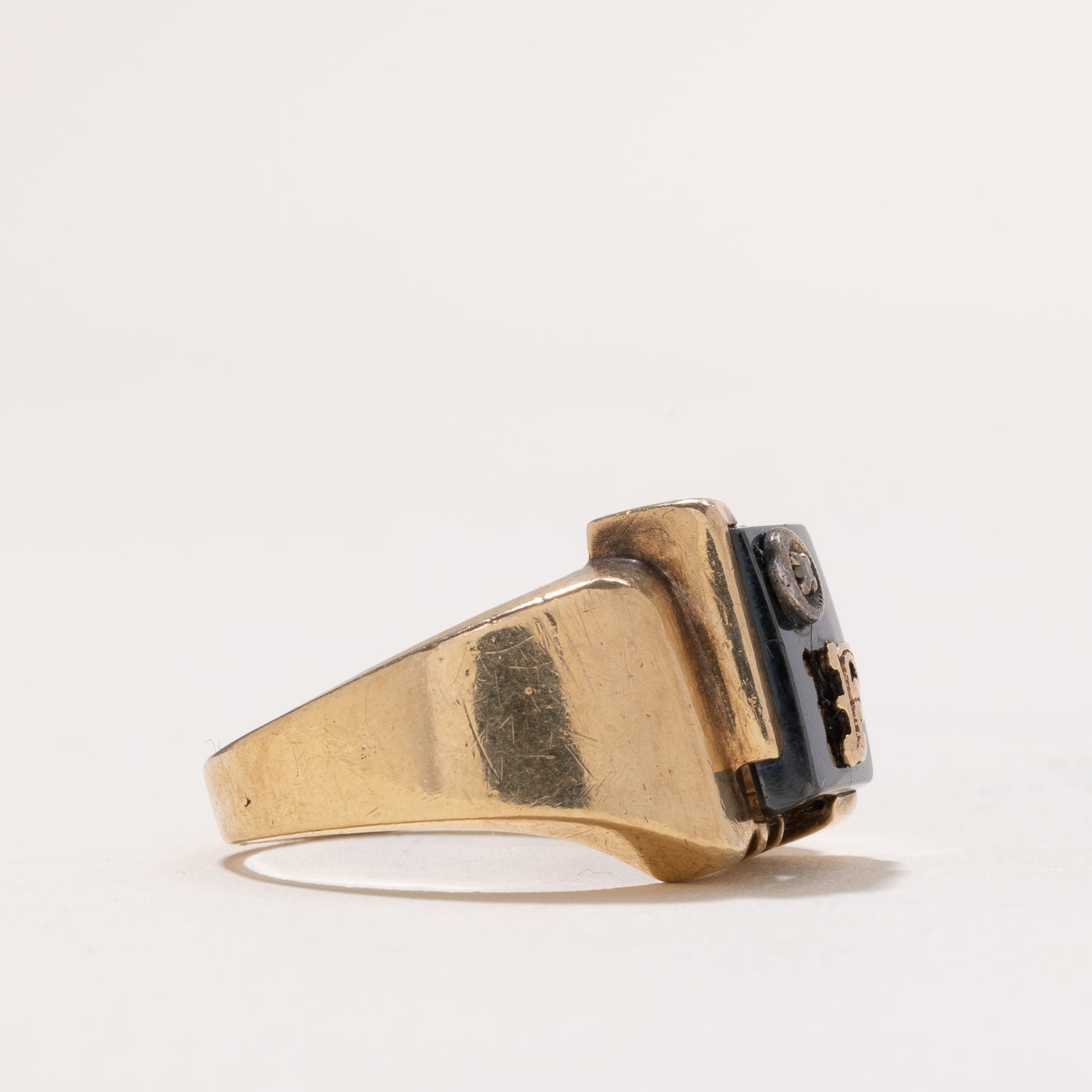 Hematite & Diamond 'F' Initial Signet Ring | 8.00ct | 0.01ct | SZ 8.75