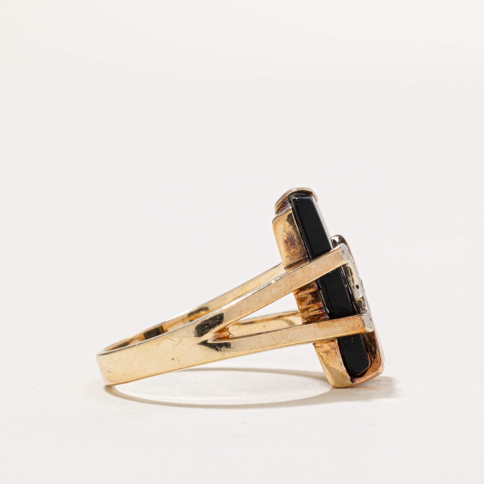 Onyx & Diamond Open Shank Ring | 3.00ct | 0.05ct | SZ 7.5