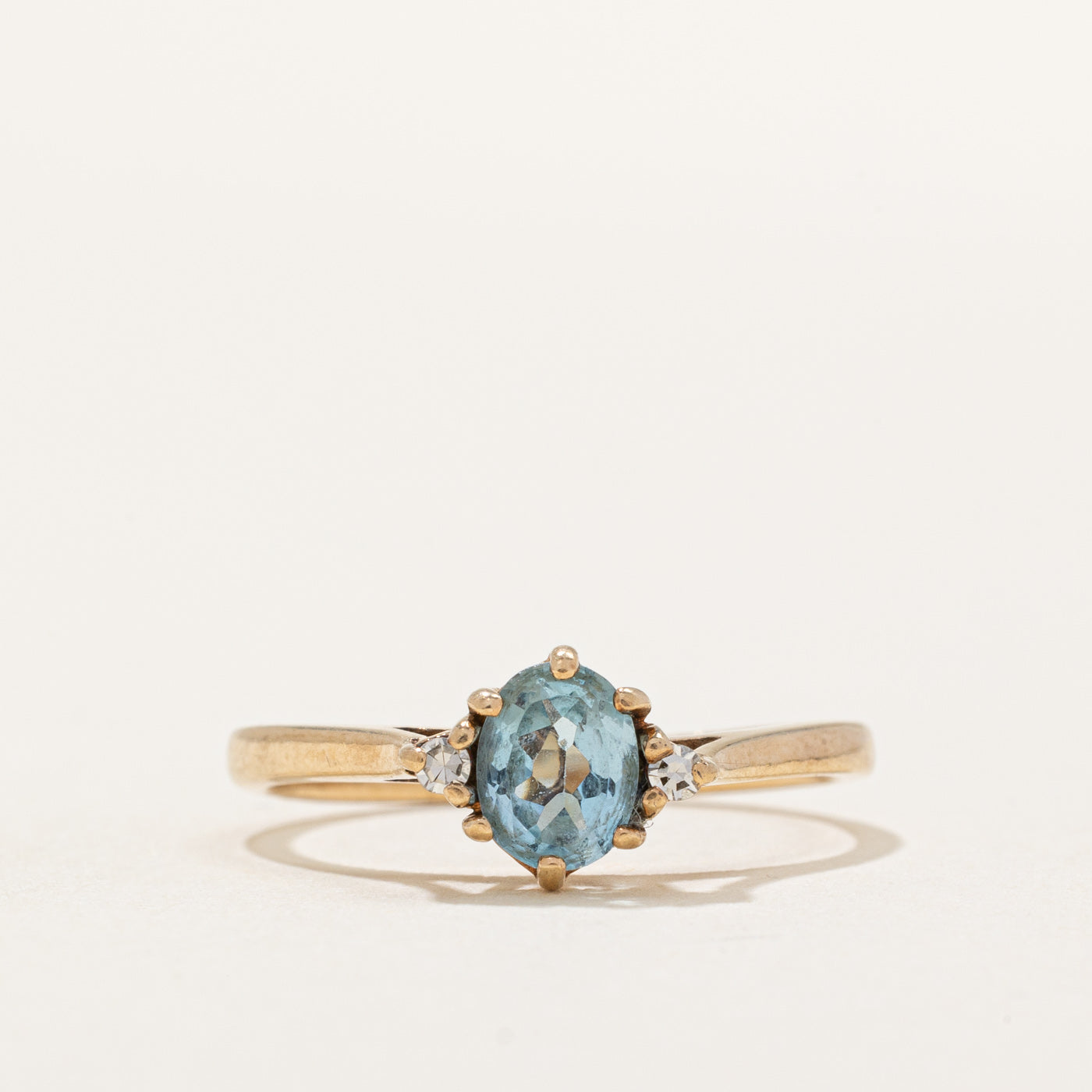 Aquamarine & Diamond Ring | 0.32ct, 0.03ctw | SZ 5.75 |