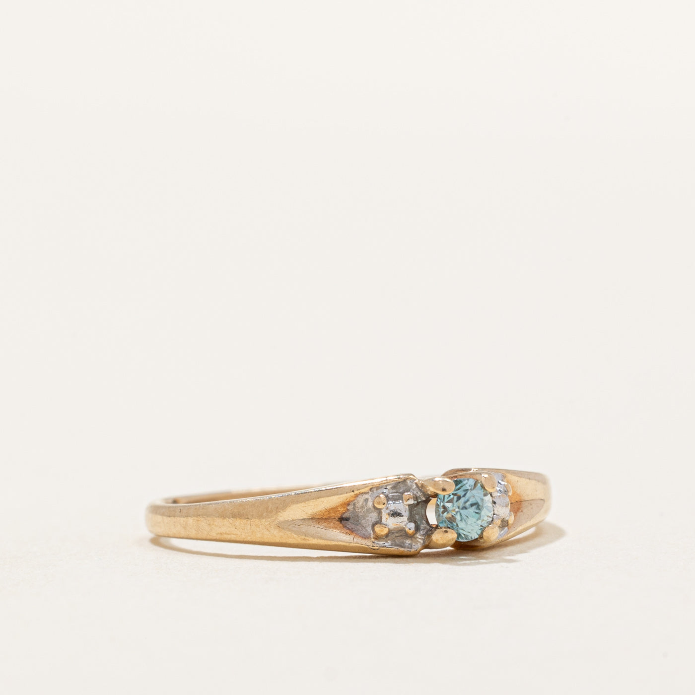 Blue Zircon Ring | 0.09ct | SZ 5.75 |