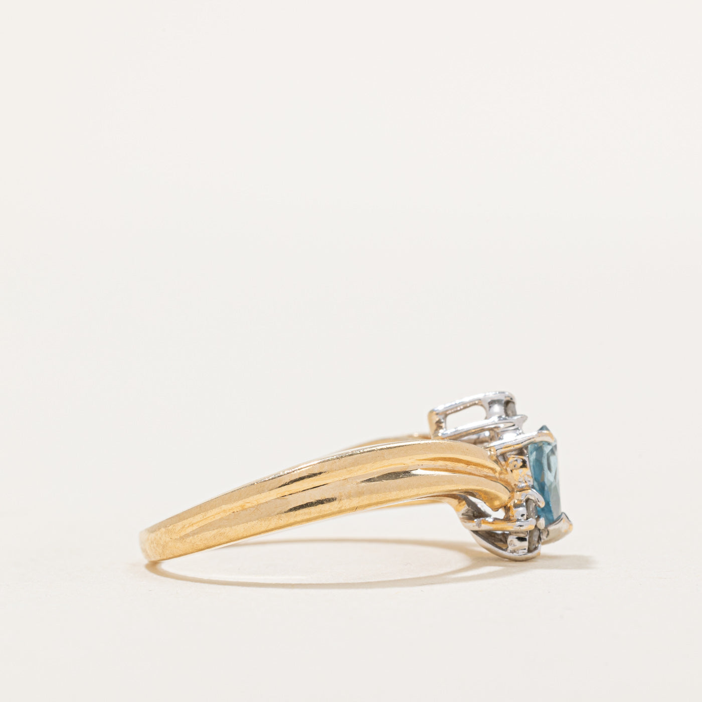 Blue Topaz & Diamond Chevron Ring | 0.43ct, 0.04ctw | SZ 6.25 |