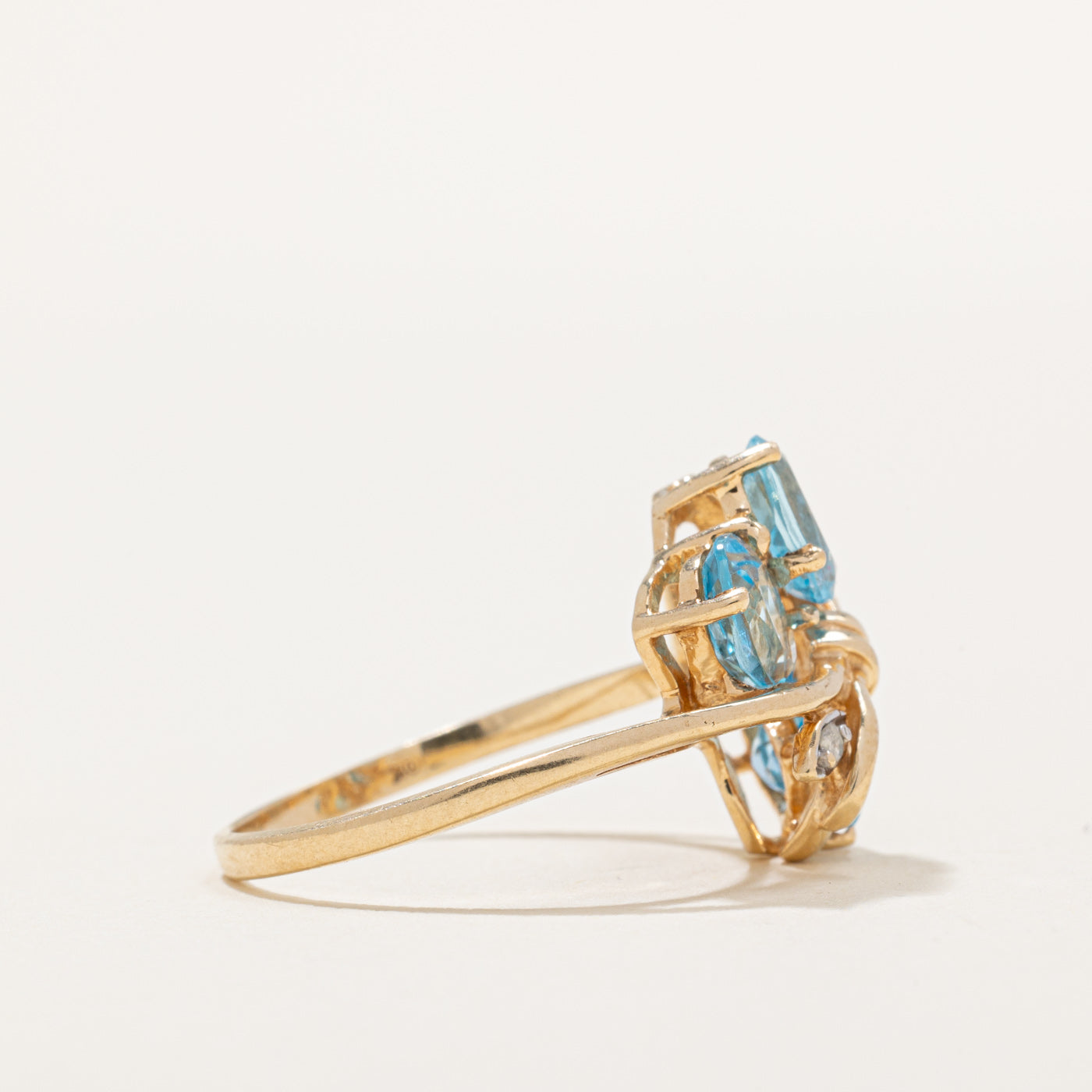 Blue Topaz & Diamond Cocktail Ring | 1.80ctw, 0.02ctw | SZ 5.75 |