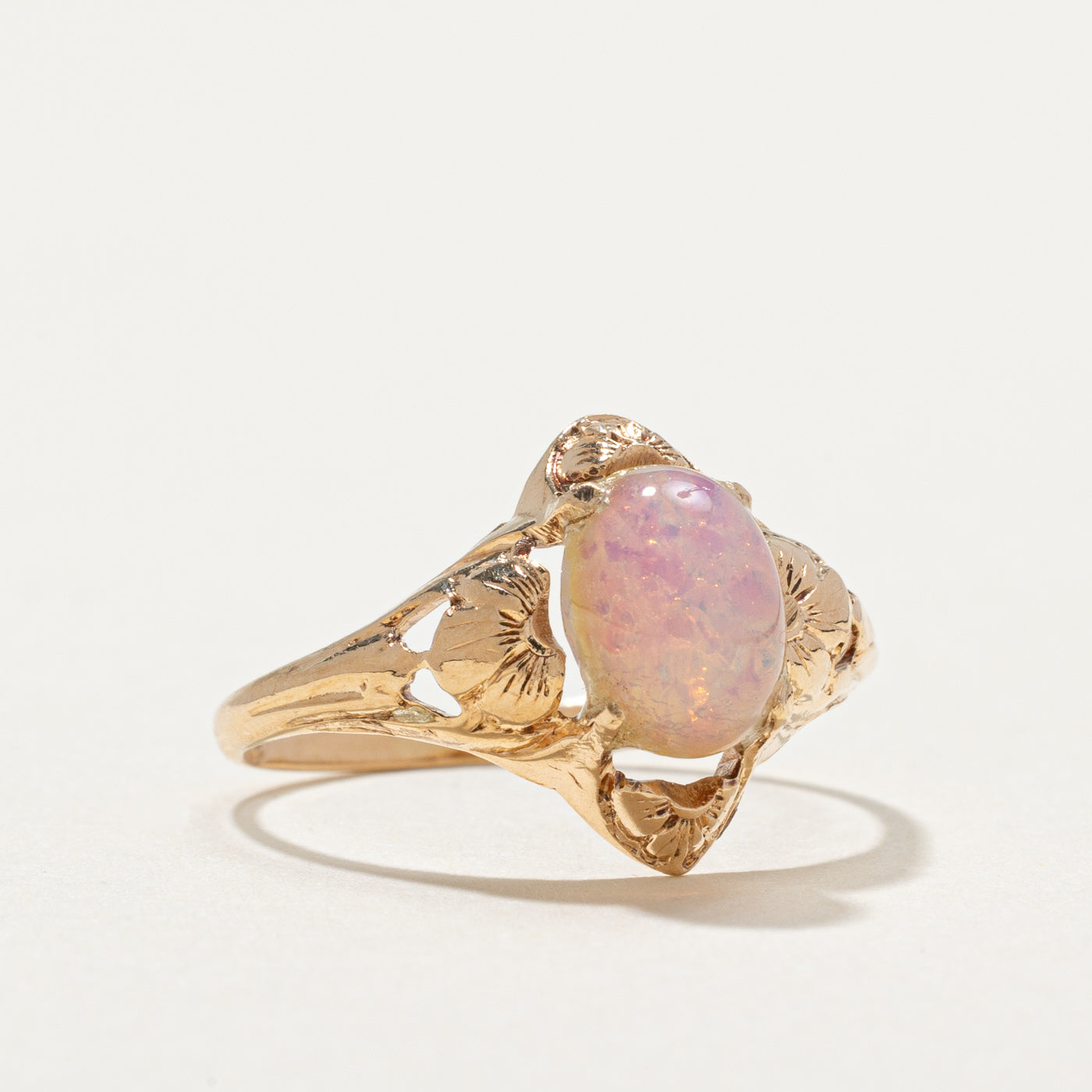 10k Cabochon Glass Paste Floral Ring | 2.00ct | SZ 6.25 |