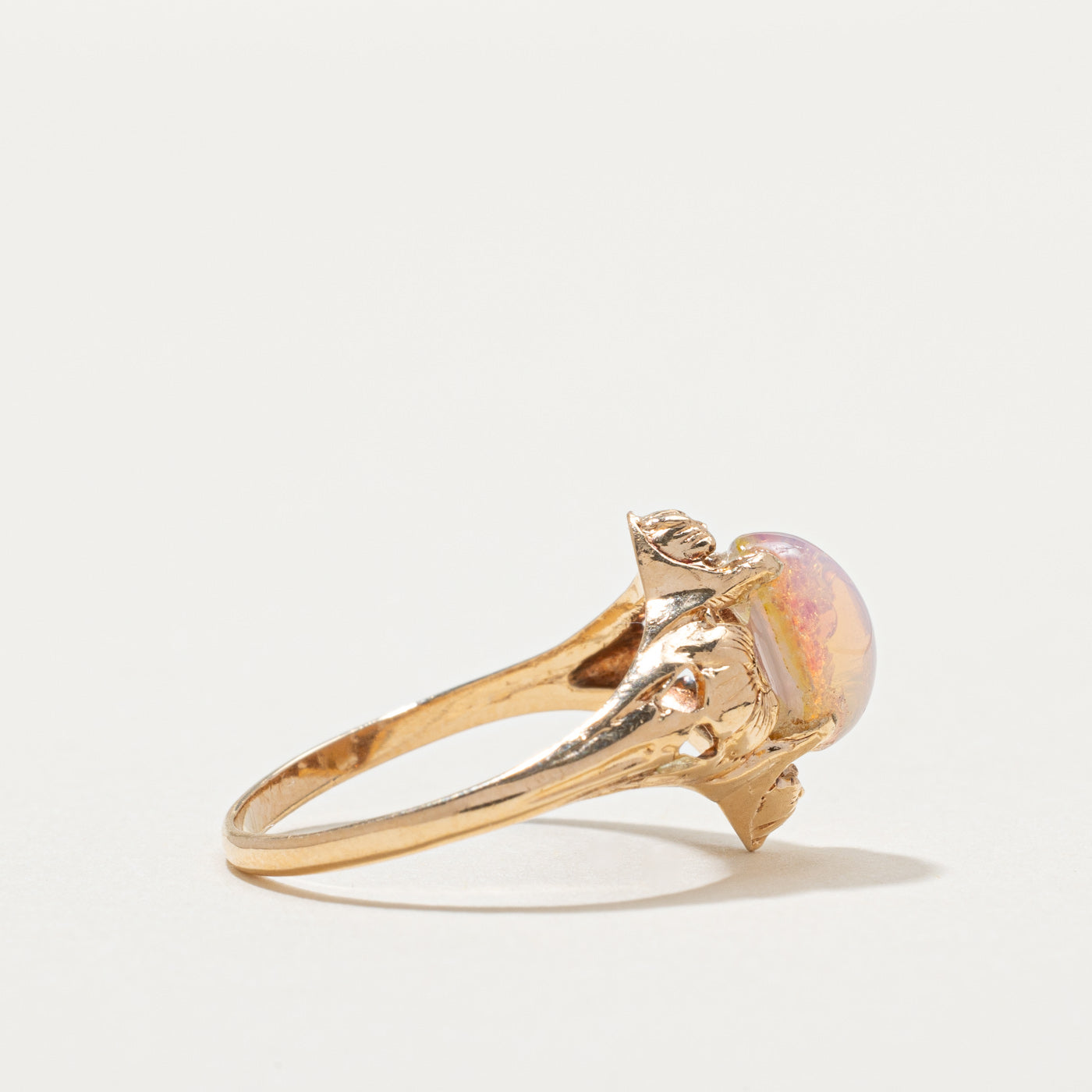 10k Cabochon Glass Paste Floral Ring | 2.00ct | SZ 6.25 |