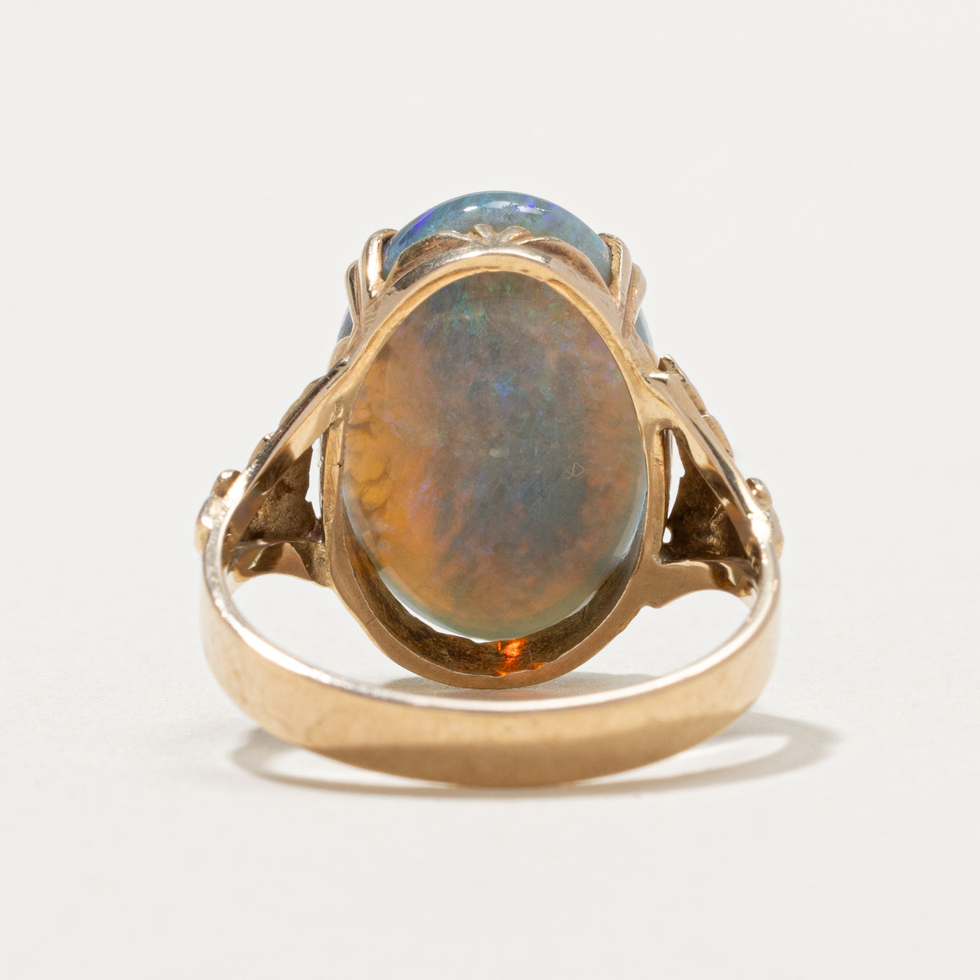 Bague cocktail ovale en opale à motif de feuilles | 4,70 ct | Taille 5,5 |