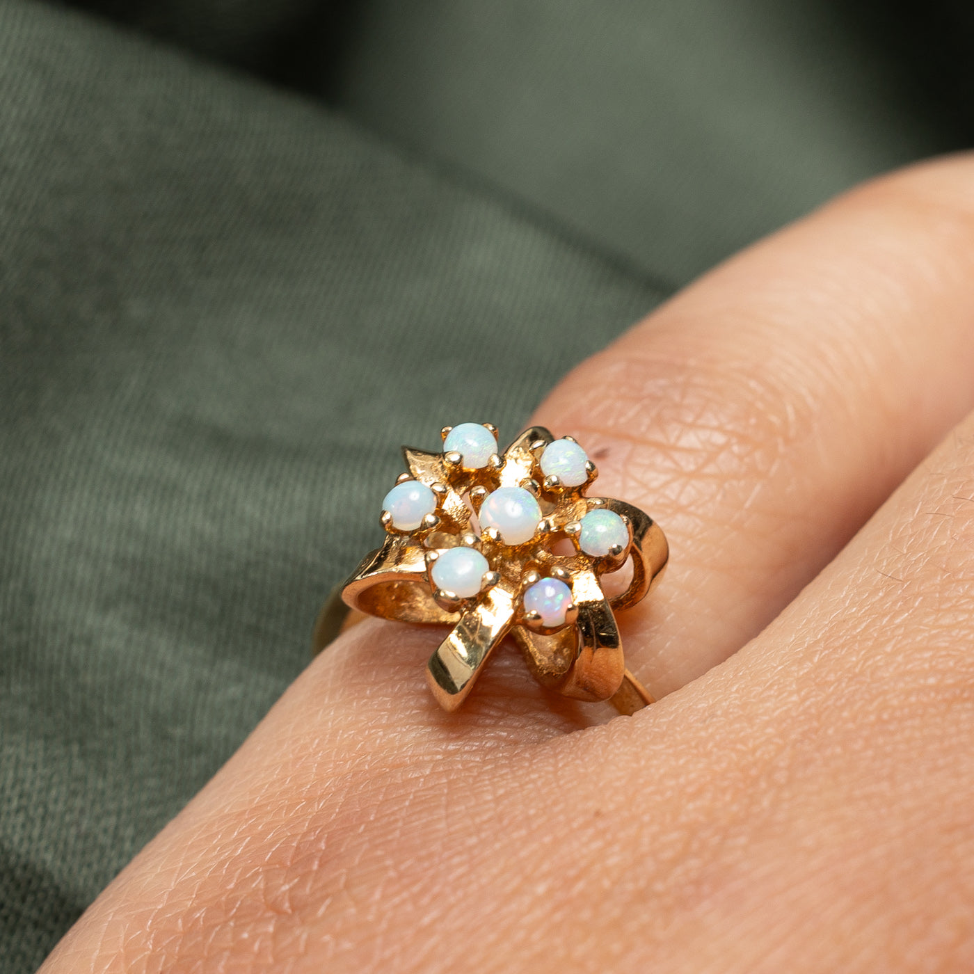 14k Opal Cluster Flower Ring | 0.18ctw | SZ 4.75 |