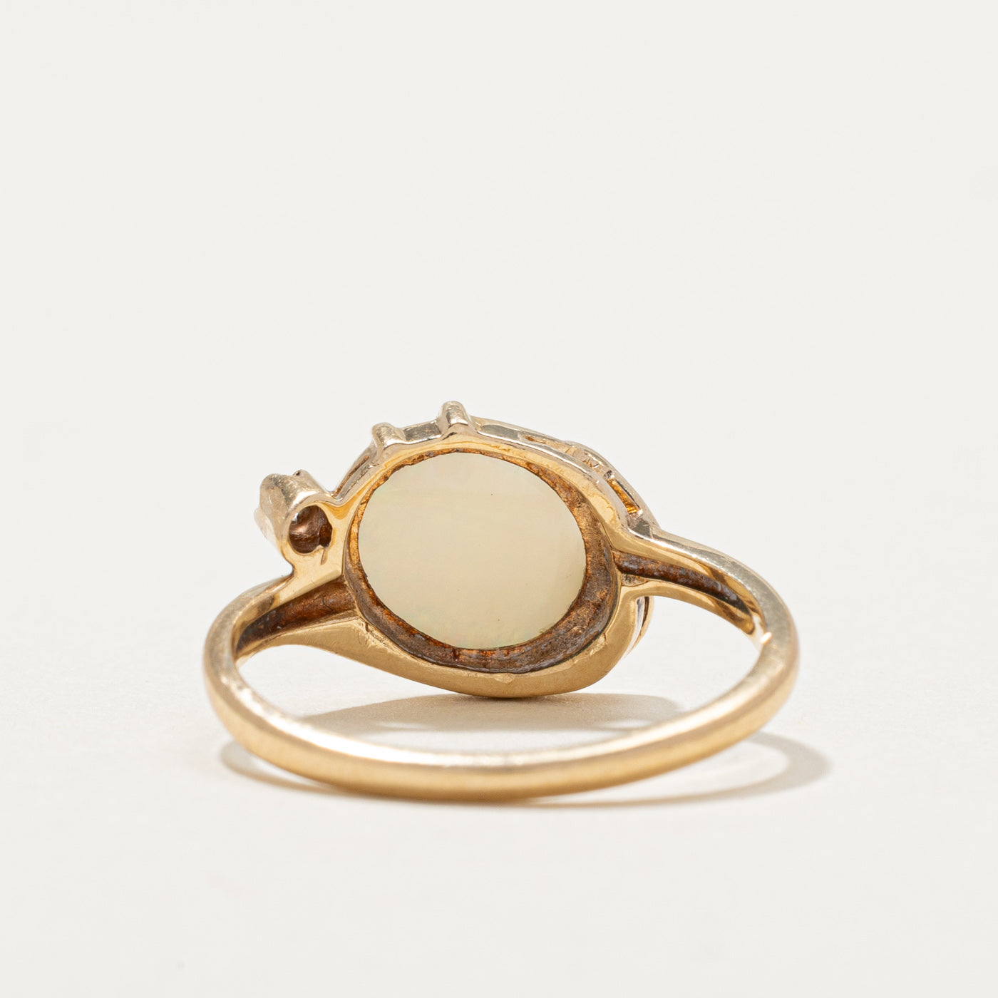 14k Yellow Gold Opal & Diamond Ring | 1.25ct, 0.02ct | SZ 6.75 |