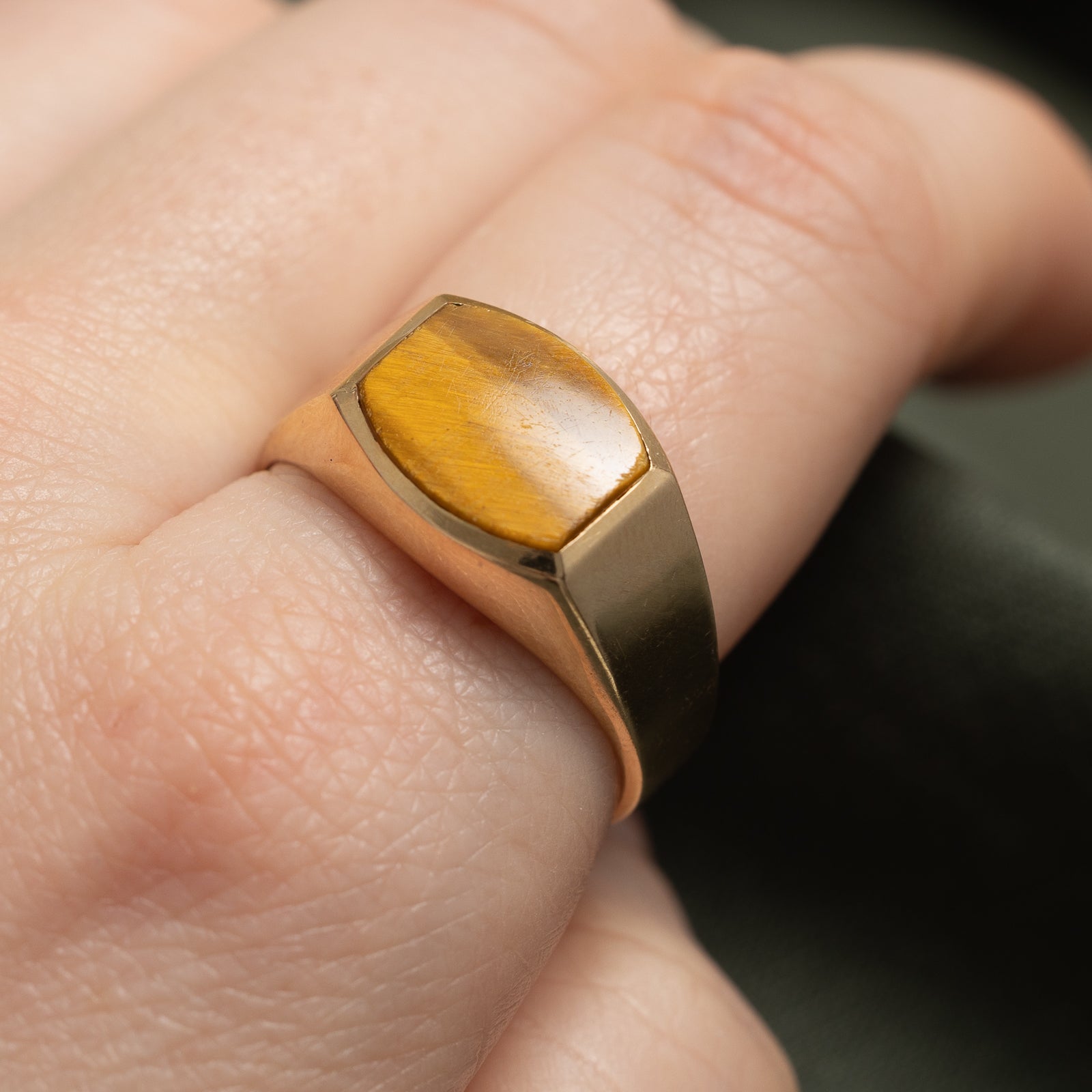 Tiger's Eye Signet Ring | 1.40ct | SZ 11 |