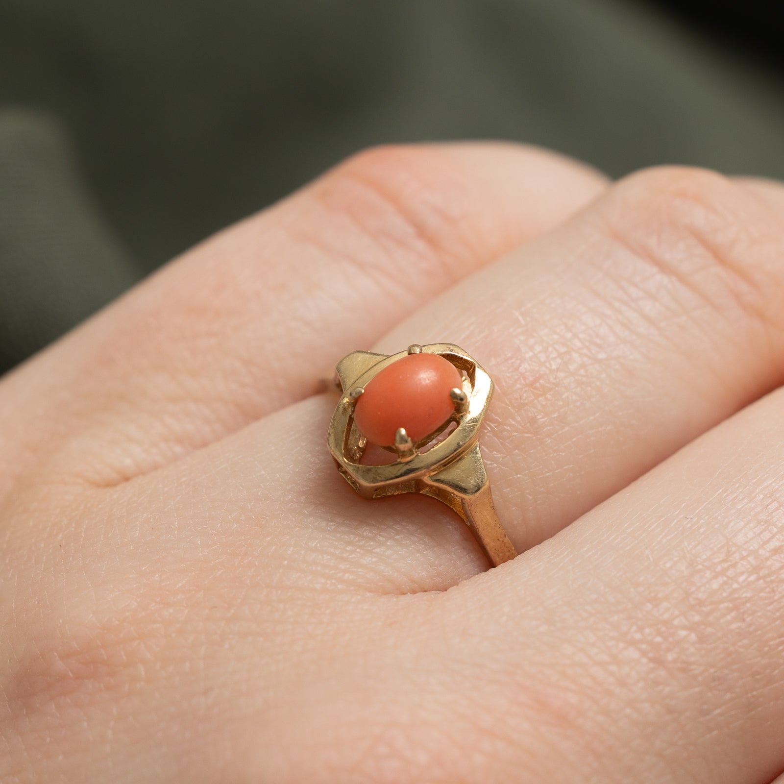 Oval Cut Coral Ring | 0.54ct | SZ 5.75 |