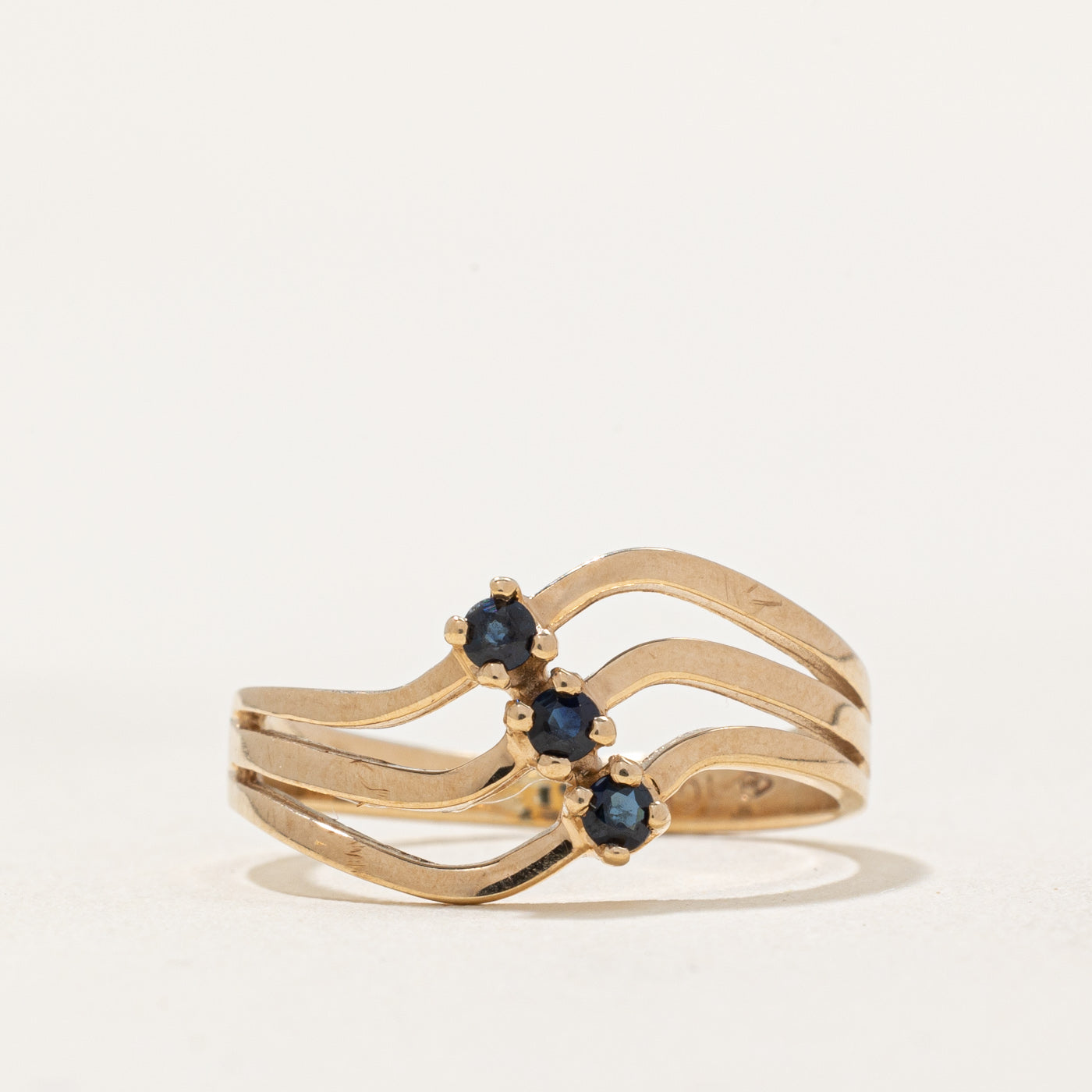 Bague Vague Saphir | 0,15 ct | Taille 5 |