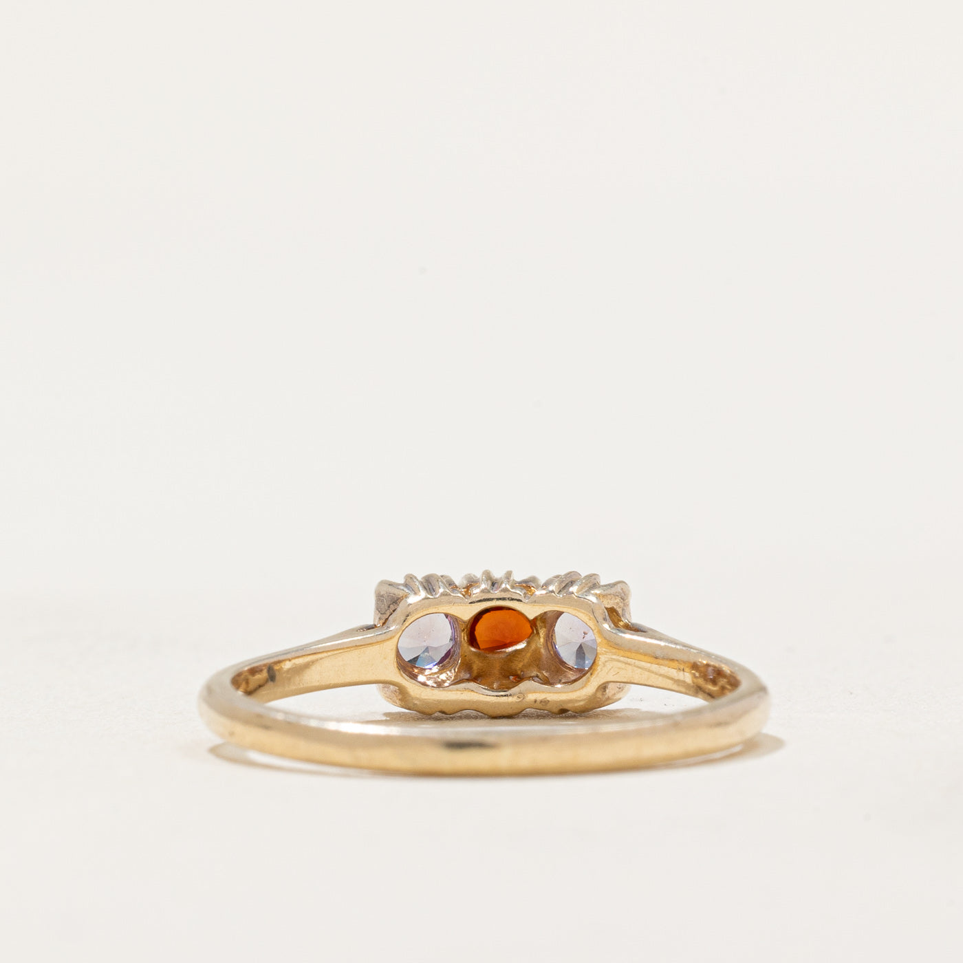 Synthetic Colour Change Sapphire & Garnet Ring | 0.28ctw, 0.14ct | SZ 7 |