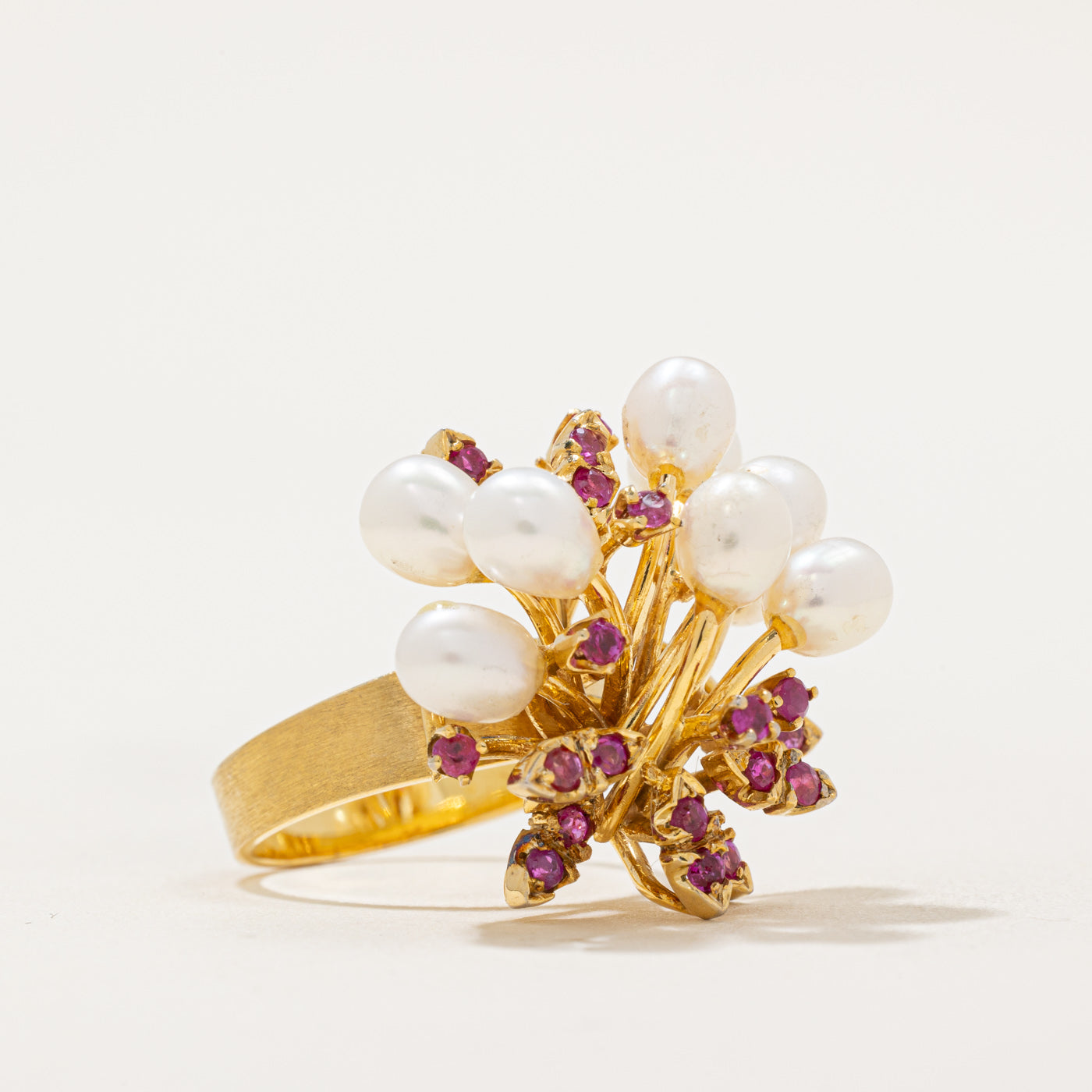 Pearl & Ruby Cocktail Ring | 0.66ctw | SZ 5 |