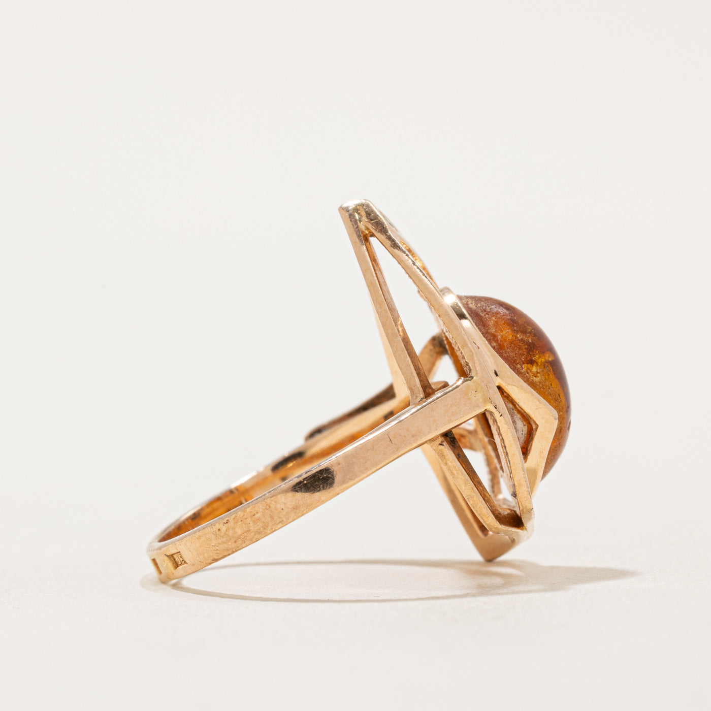 Amber & Synthetic Spinel Ring | 1.34ct, 0.05ctw | SZ 7 |