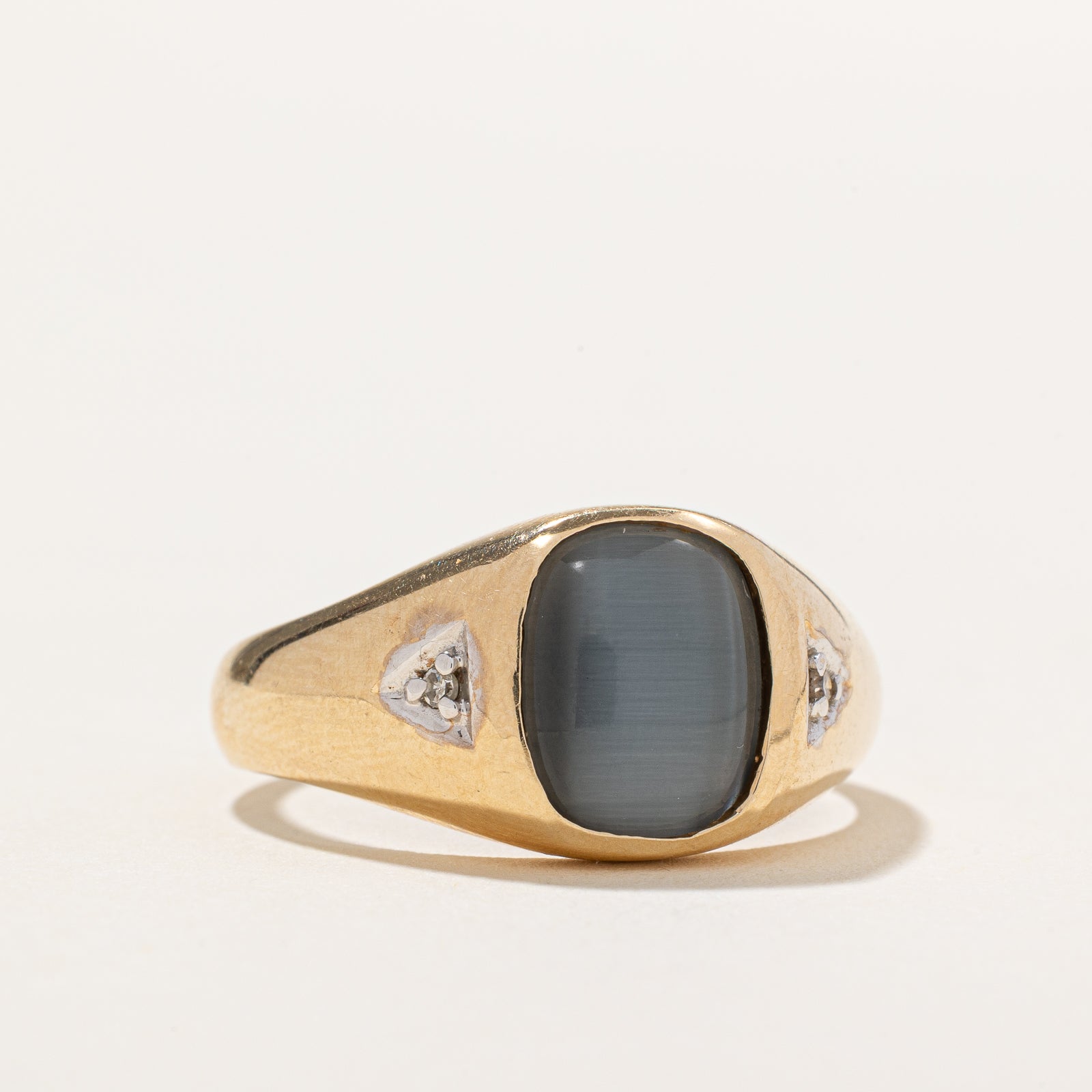 Chaatoyant Effect Glass & Diamond Tapered Ring | 3.00ct, 0.02ct | SZ 9.75