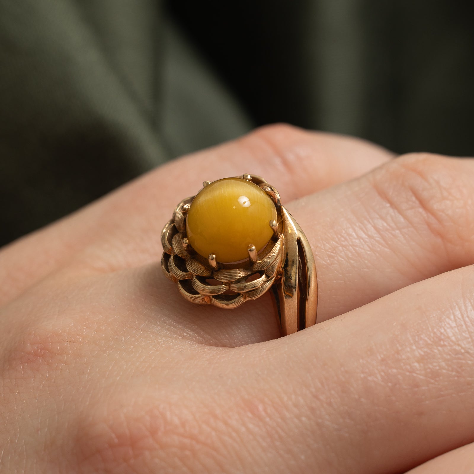 Cat's Eye Quartz Cocktail Ring | 3.50ct | SZ 7.25