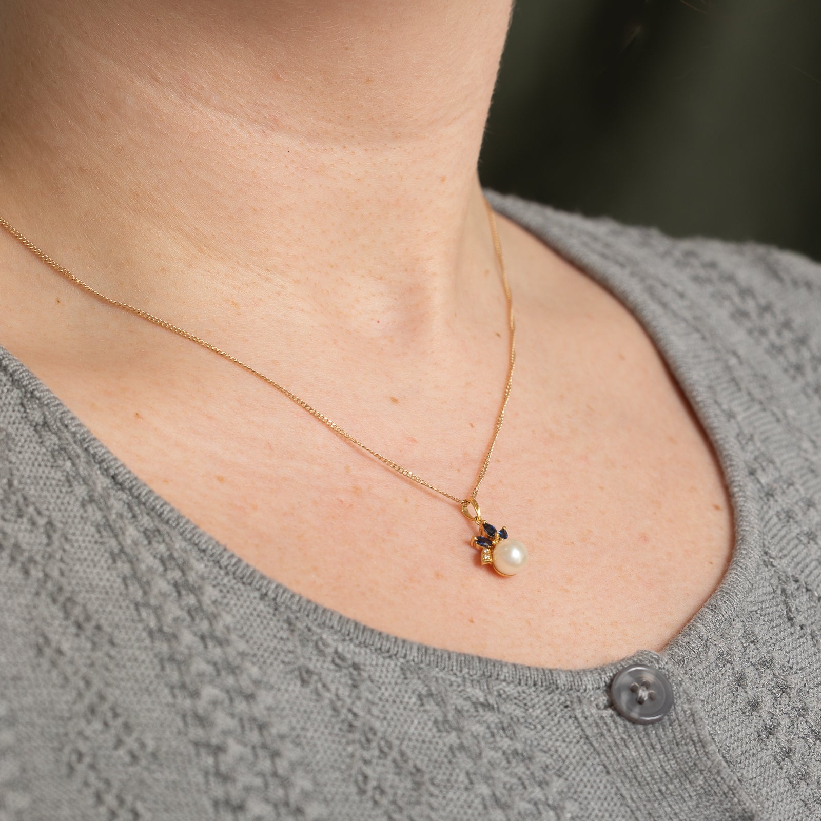 Pearl, Sapphire & Diamond Pendant | 0.21ctw, 0.02ctw |