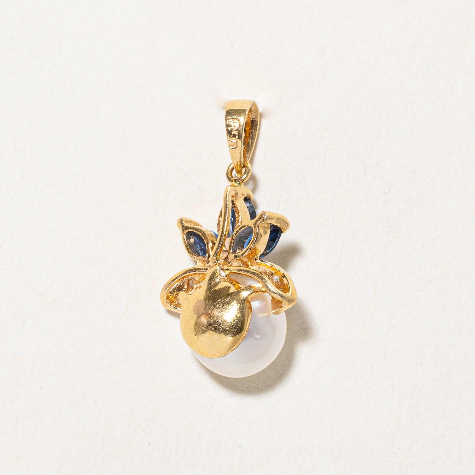 Pearl, Sapphire & Diamond Pendant | 0.21ctw, 0.02ctw |