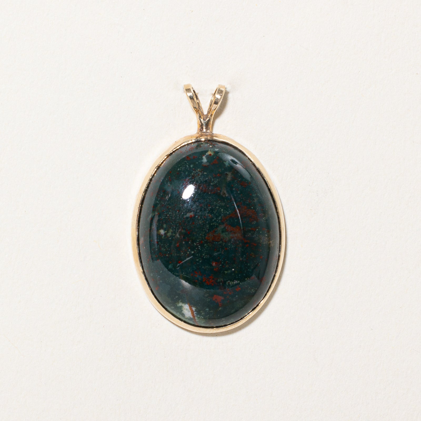 Oval Cabochon Heliotrope Pendant | 14.00ct