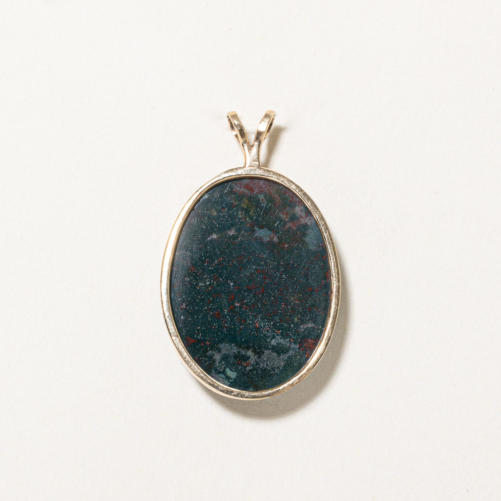 Oval Cabochon Heliotrope Pendant | 14.00ct