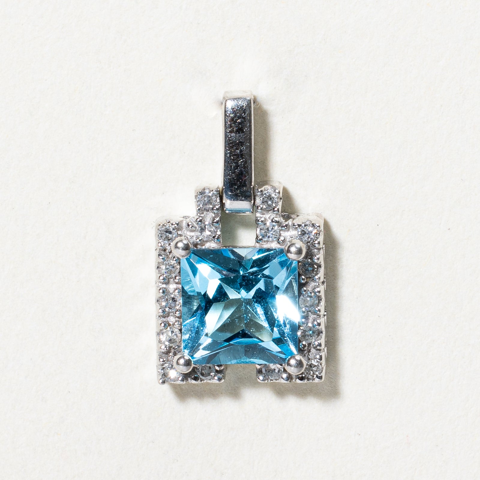 Topaz & Diamond Pendant | 1.10ct, 0.03ctw |