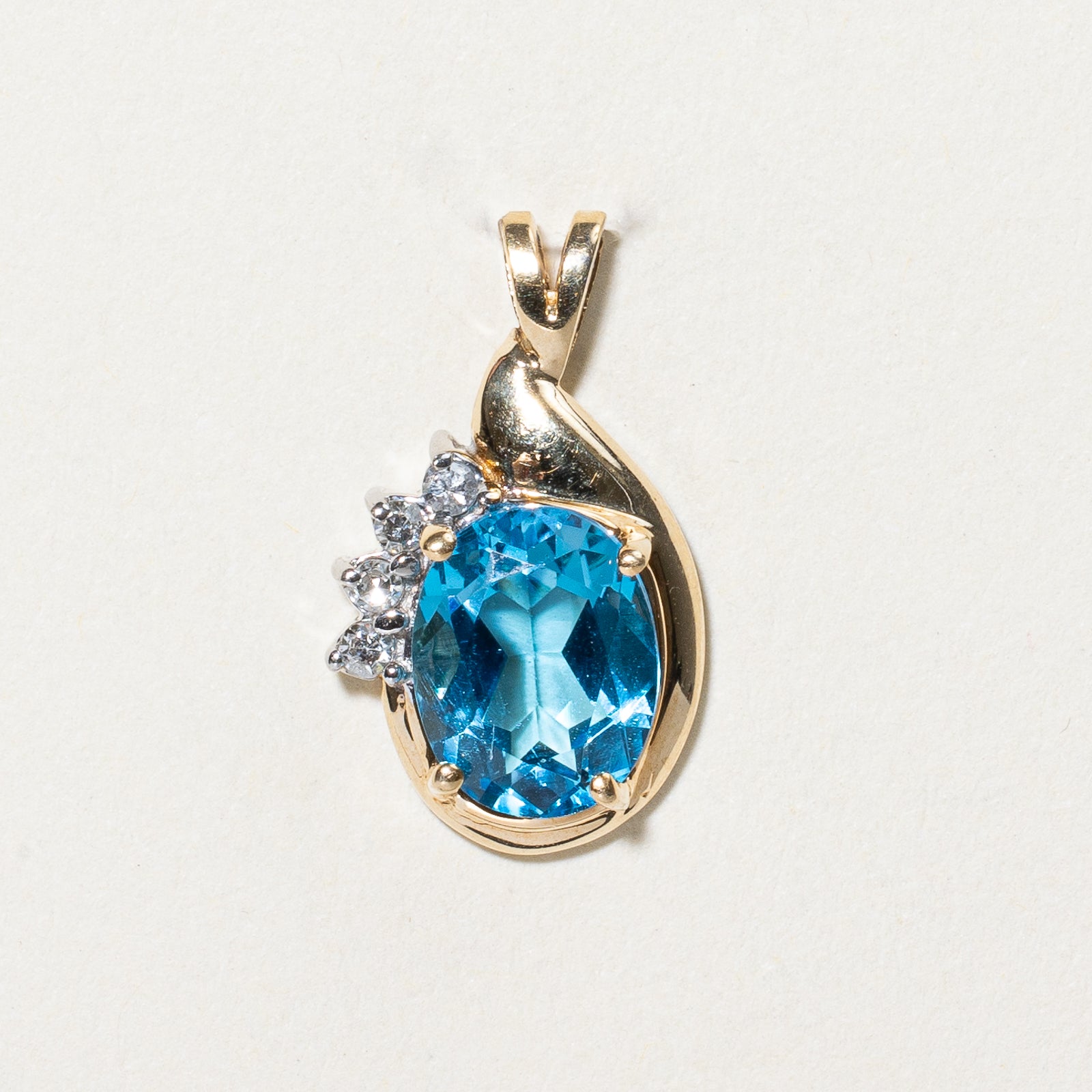 Oval Cut Topaz & Diamond Pendant | 1.86ct, 0.05ctw |