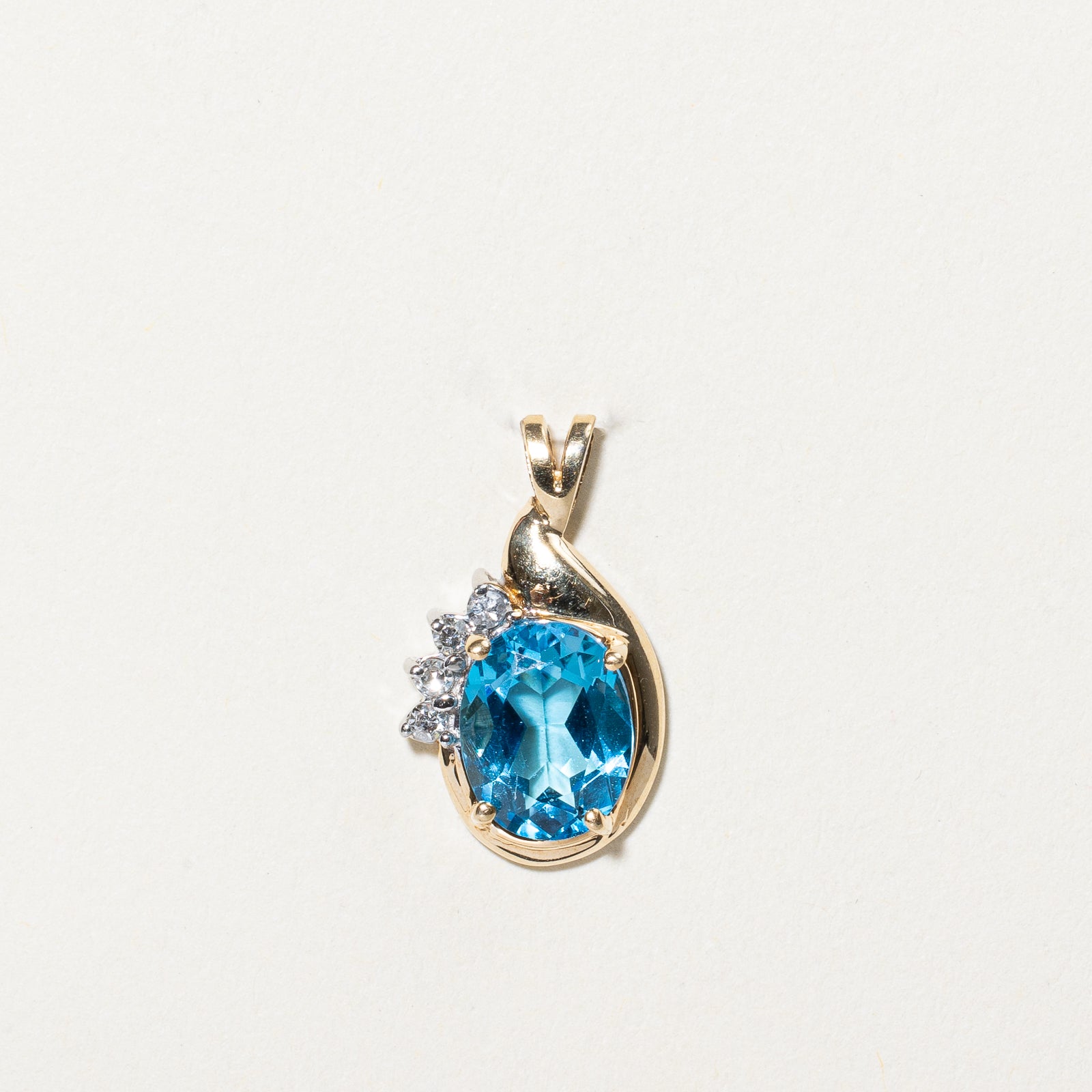 Oval Cut Topaz & Diamond Pendant | 1.86ct, 0.05ctw |