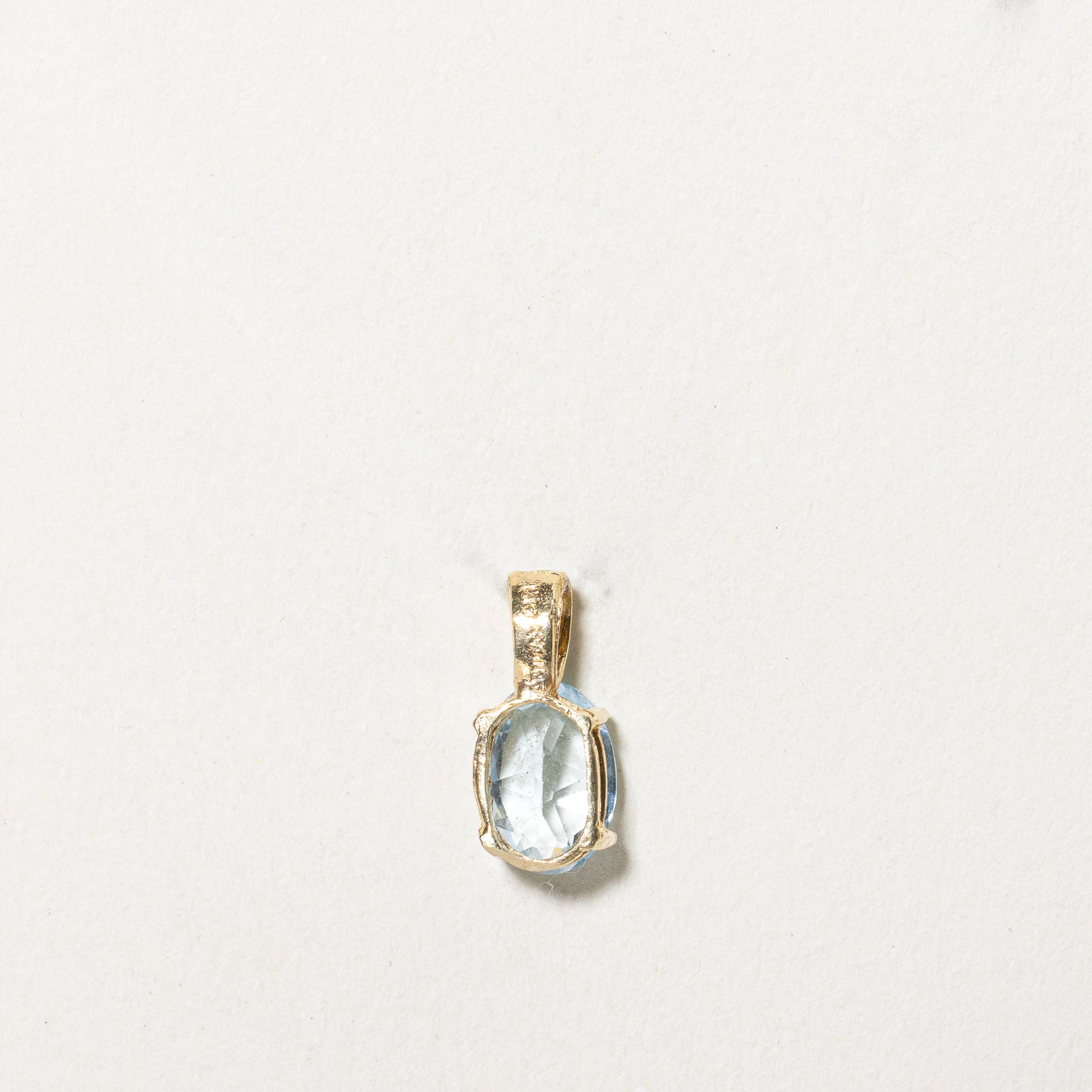 Oval Cut Topaz Pendant | 0.80ct |